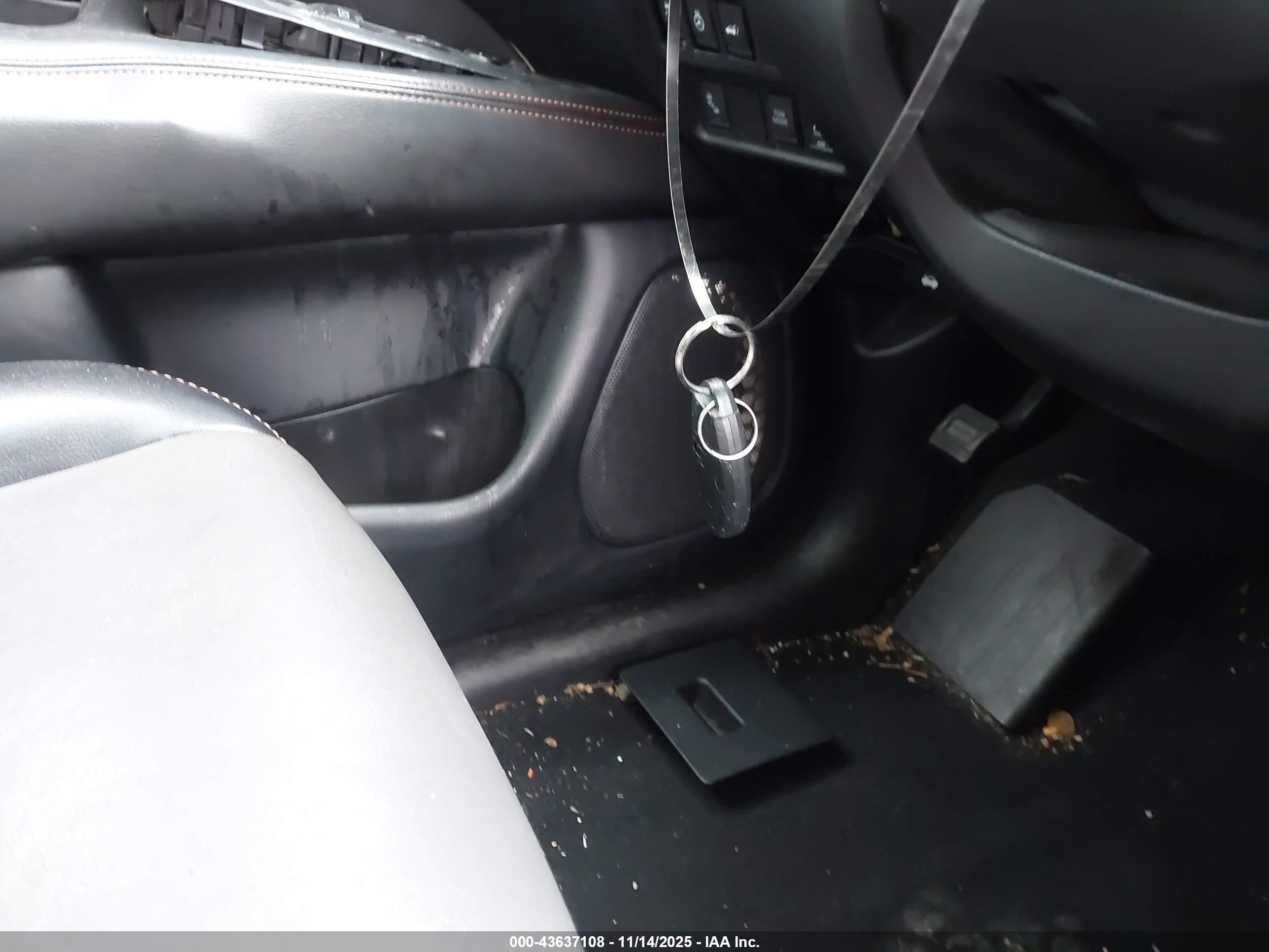 NISSAN PATHFINDER image 11