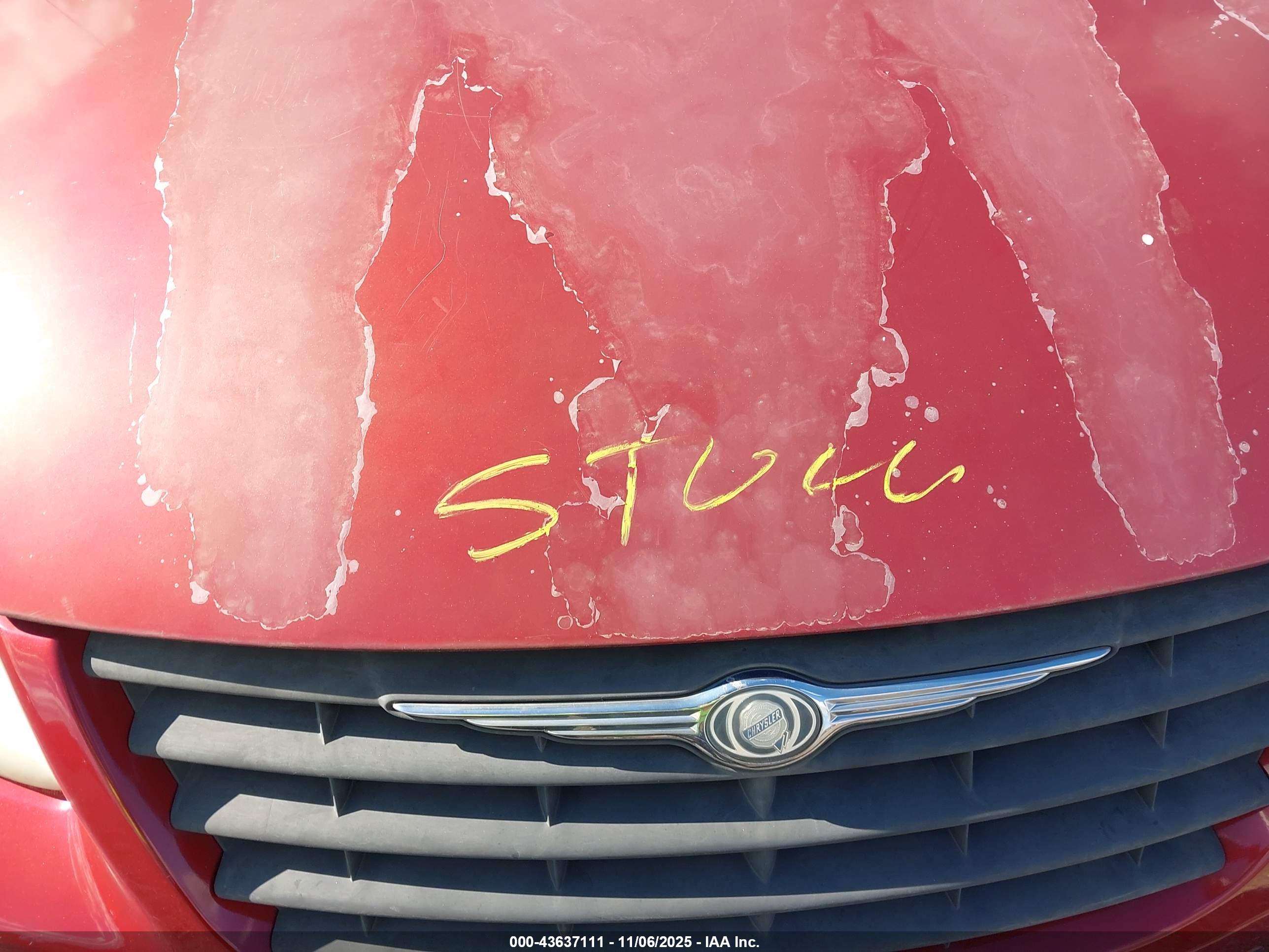 CHRYSLER TOWN image 10