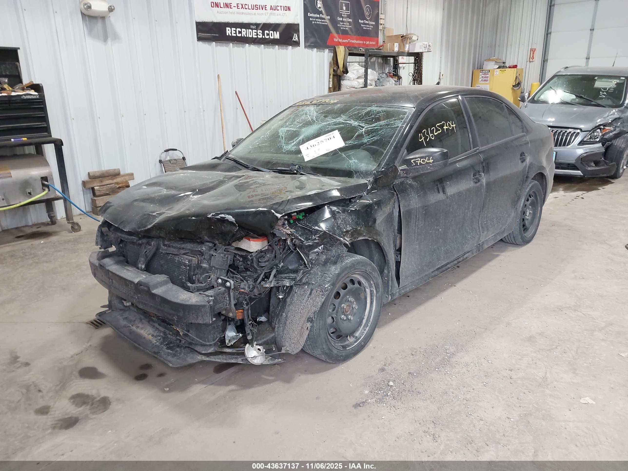 VOLKSWAGEN JETTA image 2