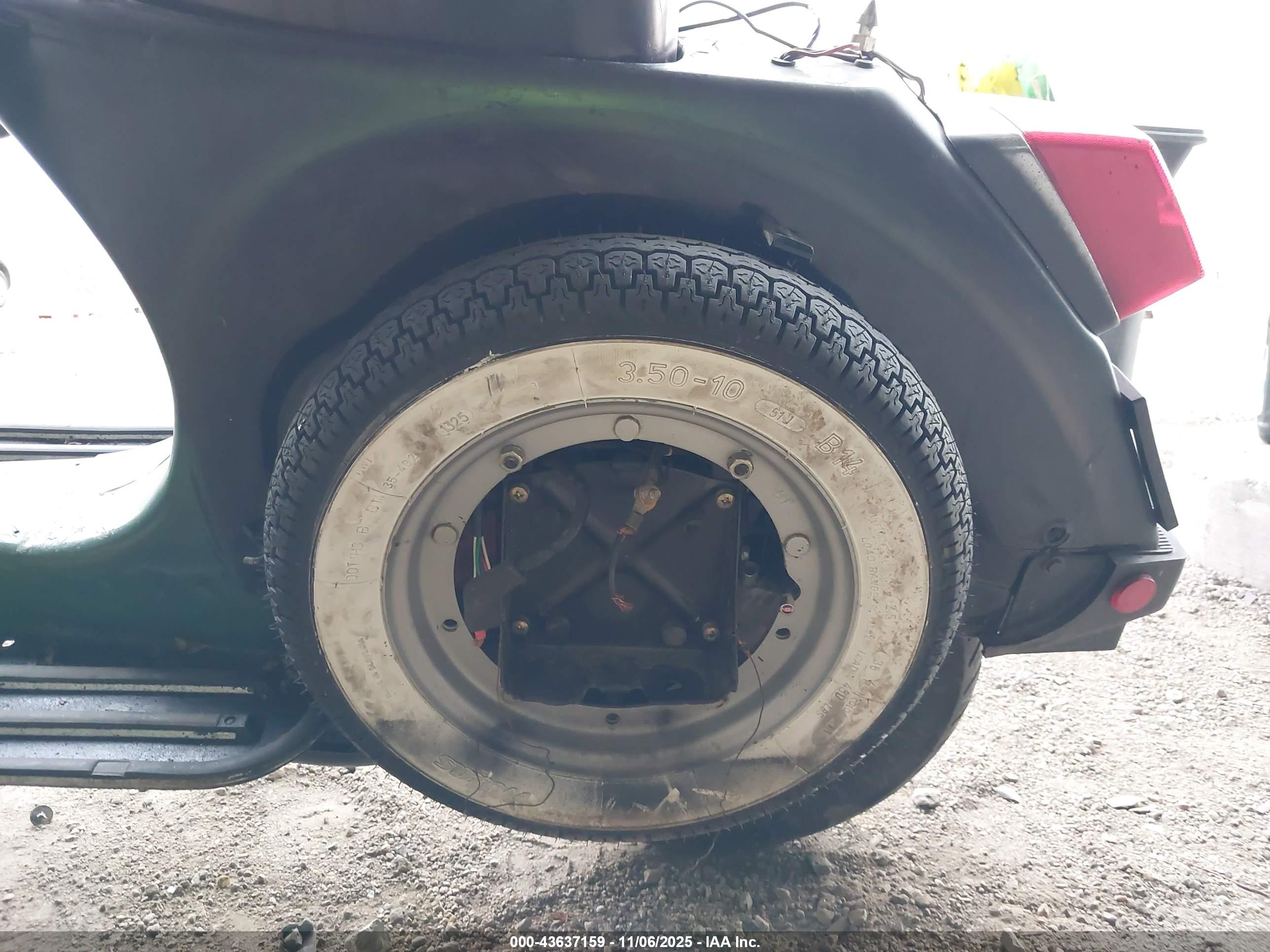 GENUINE SCOOTER image 9