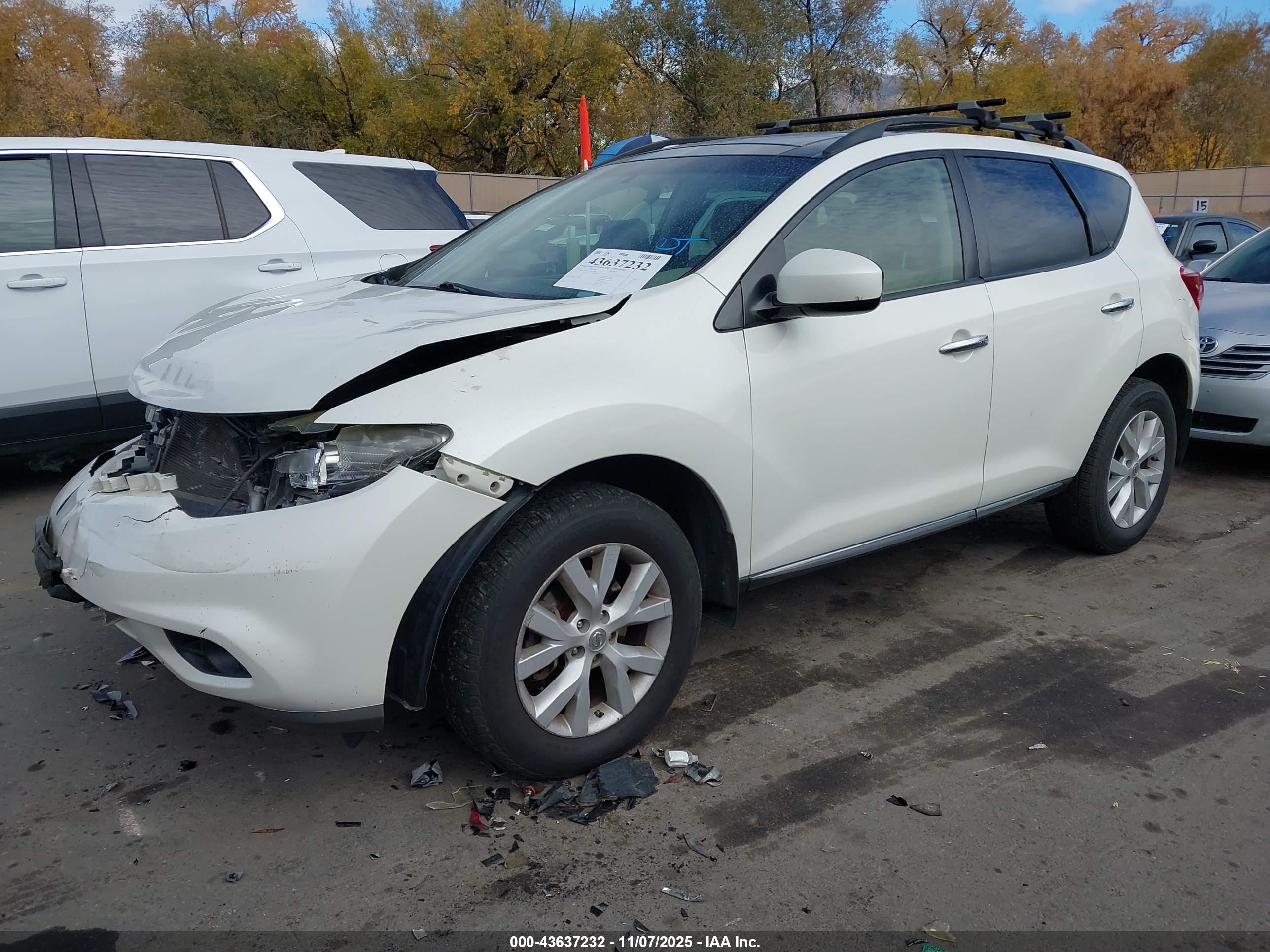 NISSAN MURANO image 2