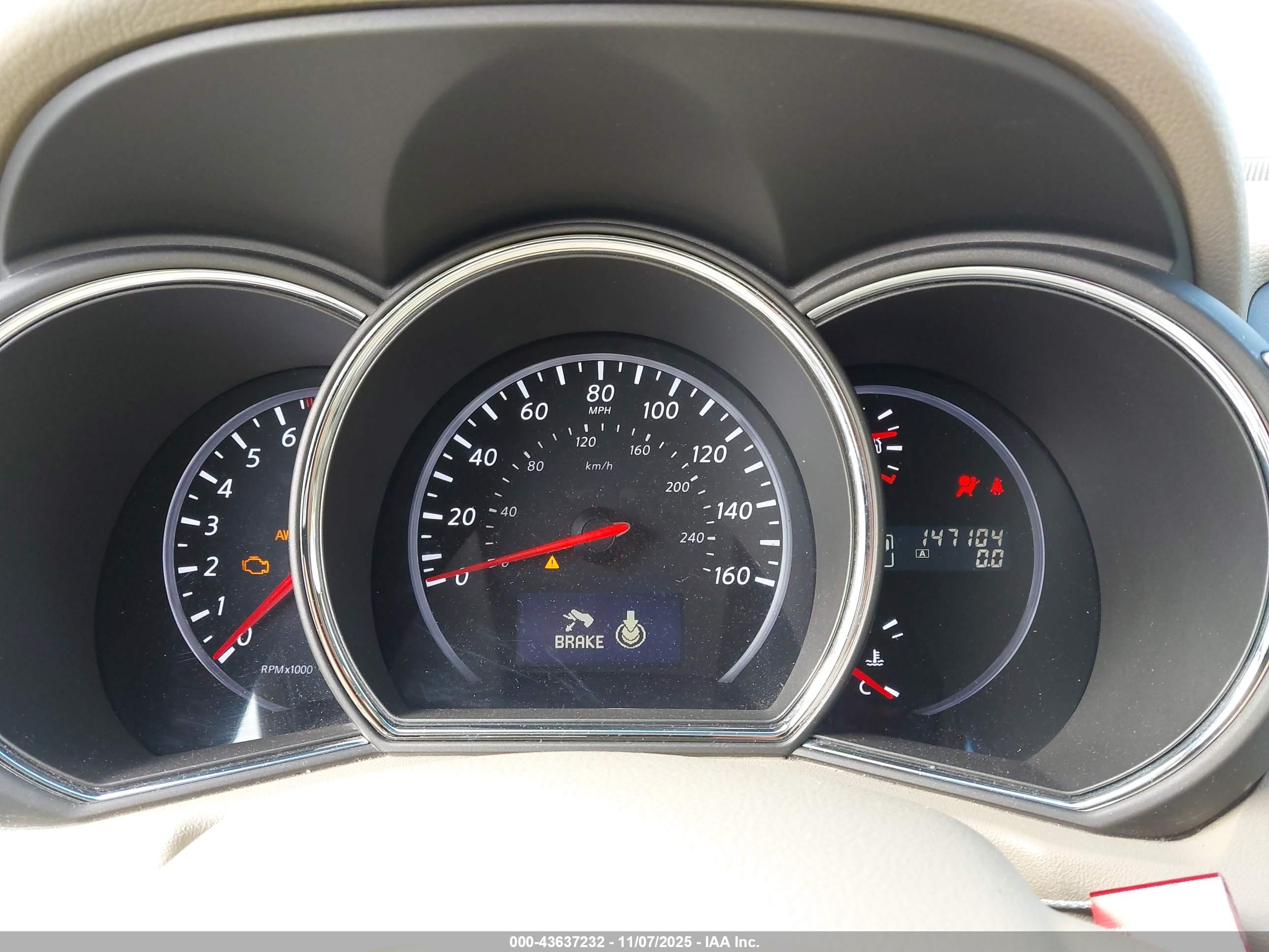 NISSAN MURANO image 7