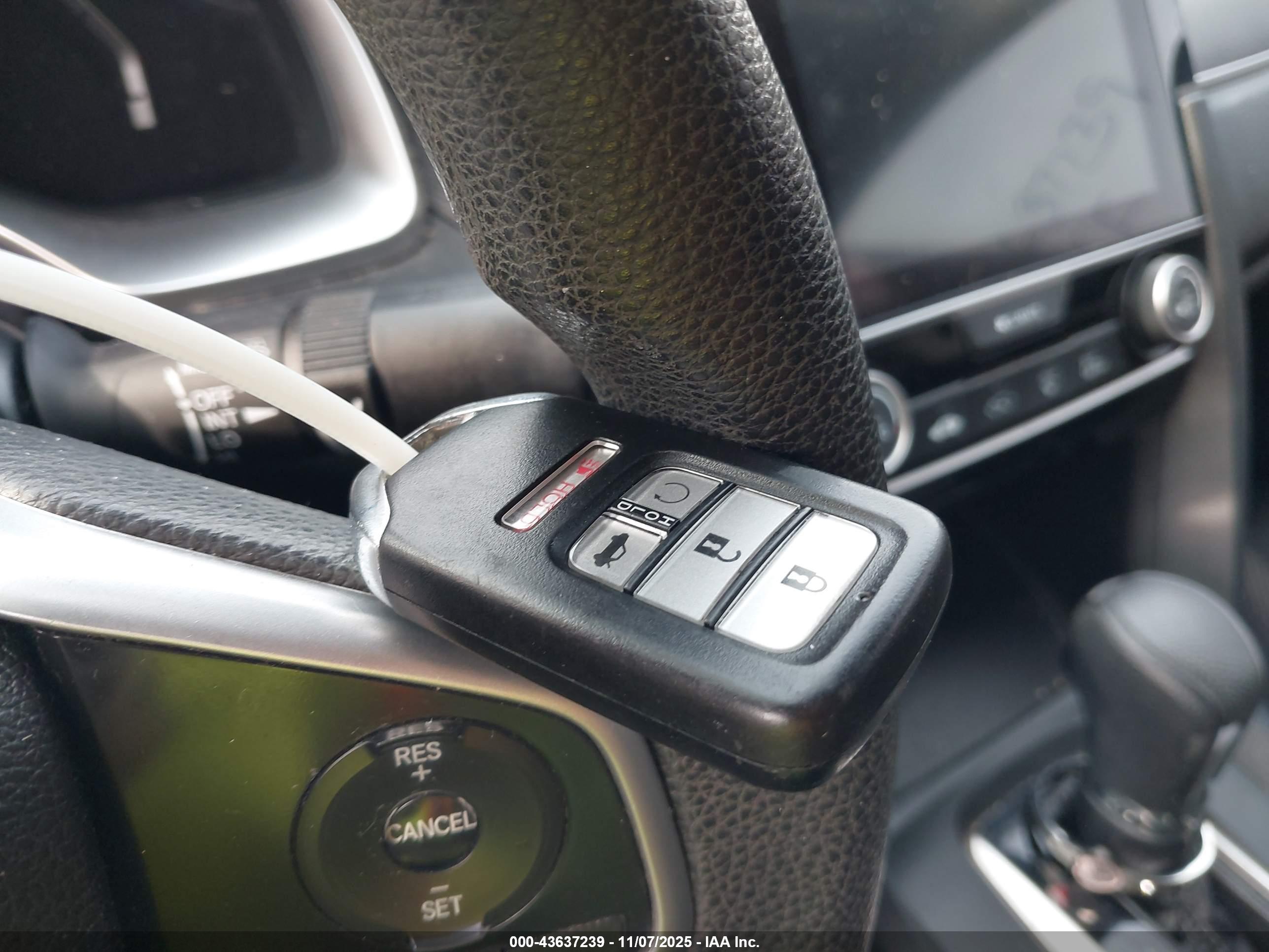 HONDA CIVIC image 11