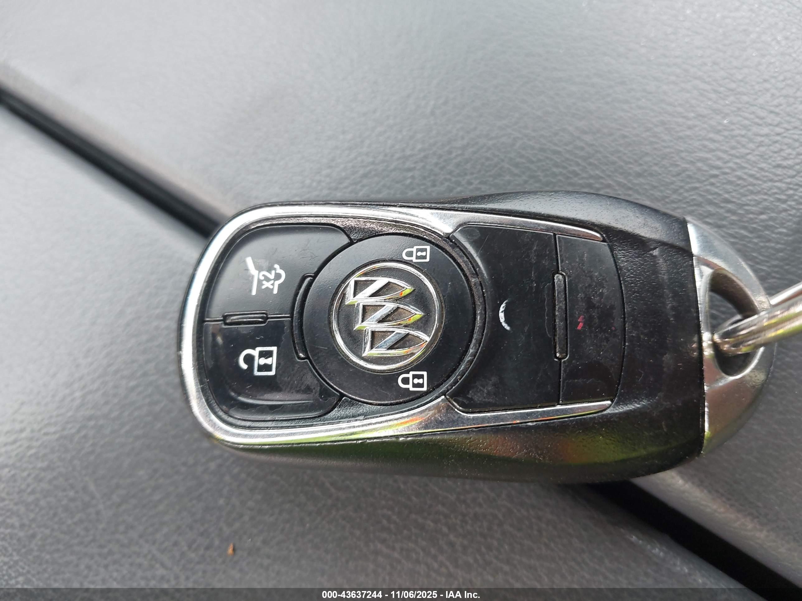 BUICK ENVISION image 11
