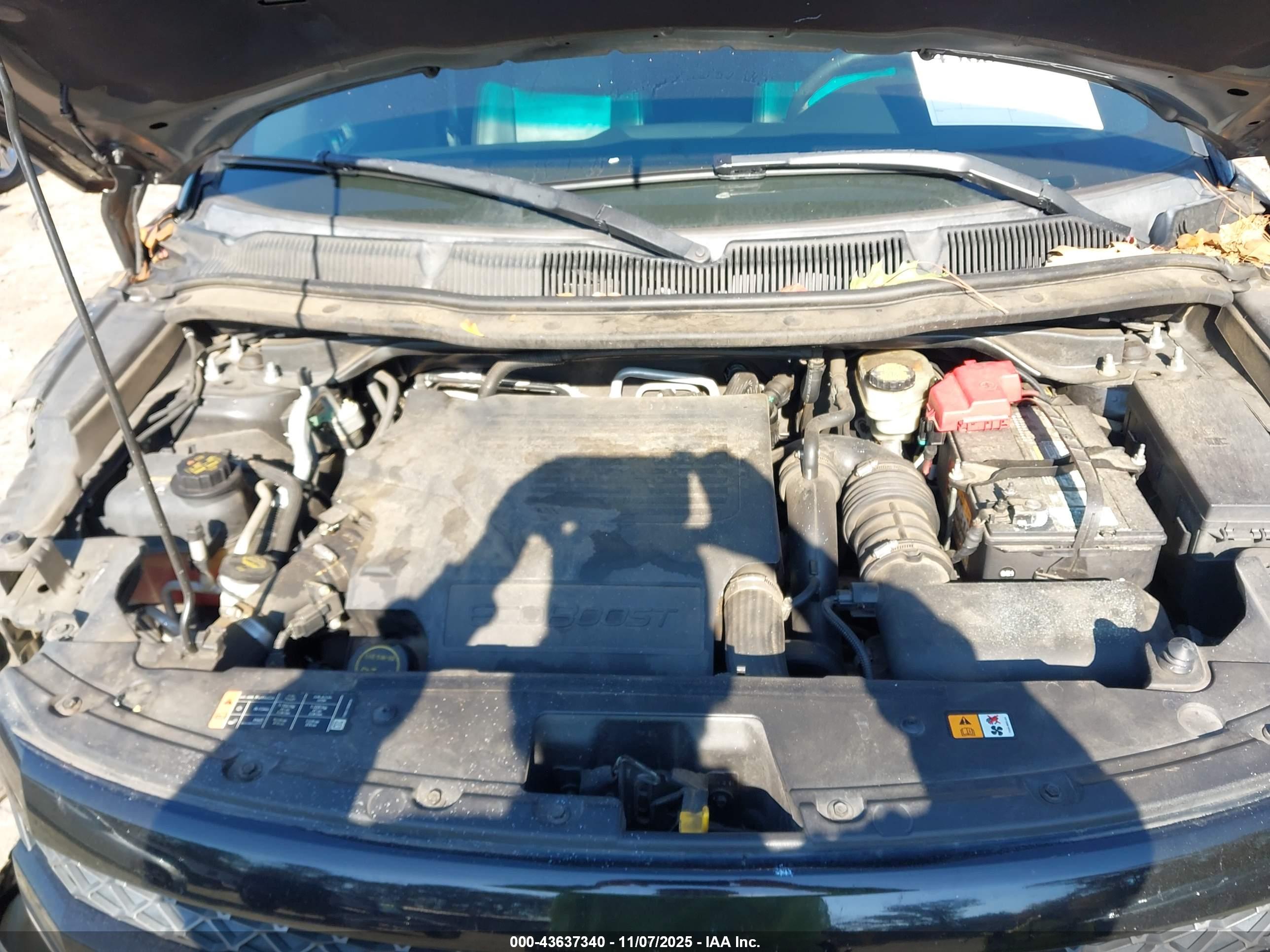 FORD EXPLORER image 10