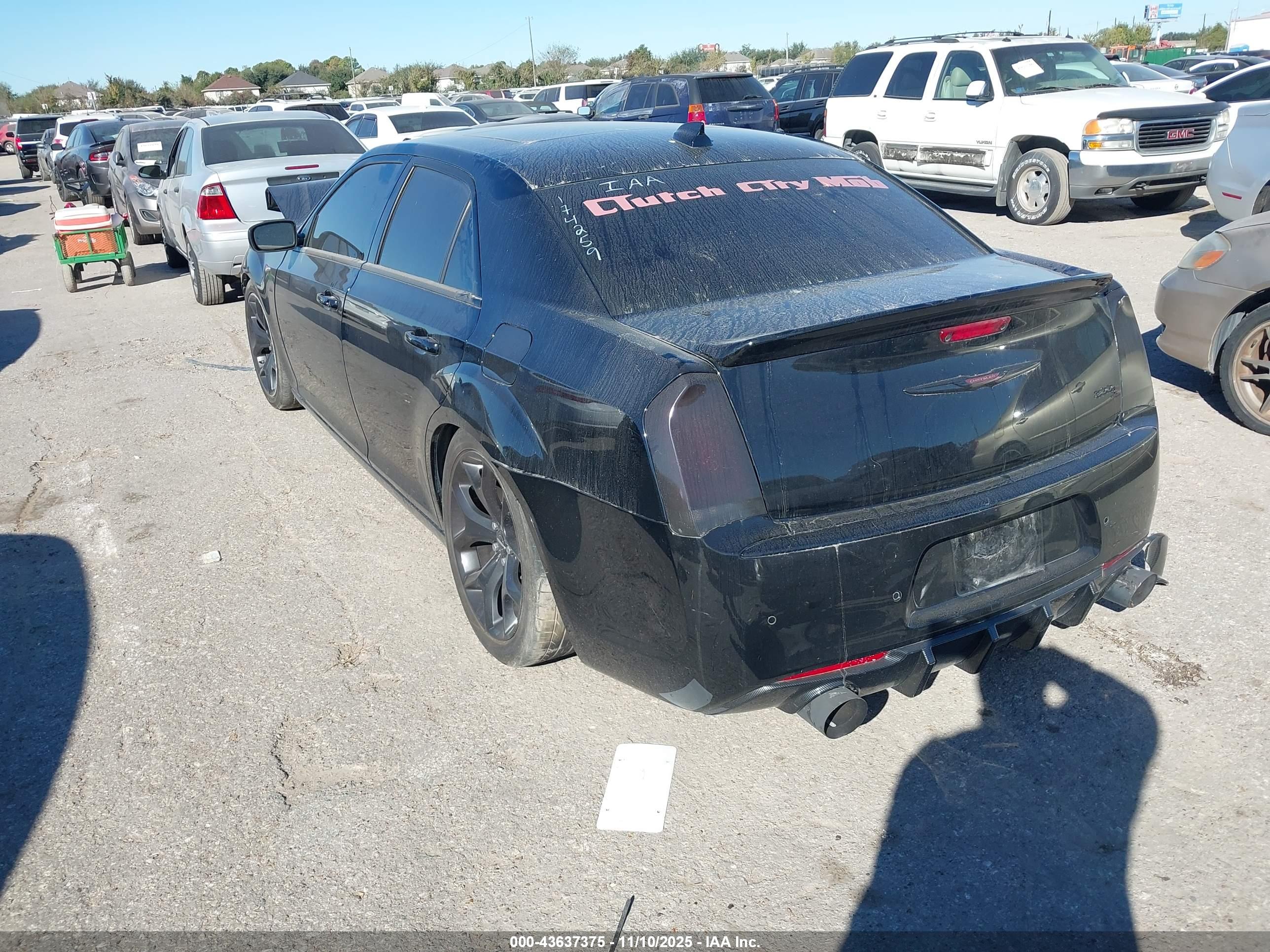 CHRYSLER 300 image 3