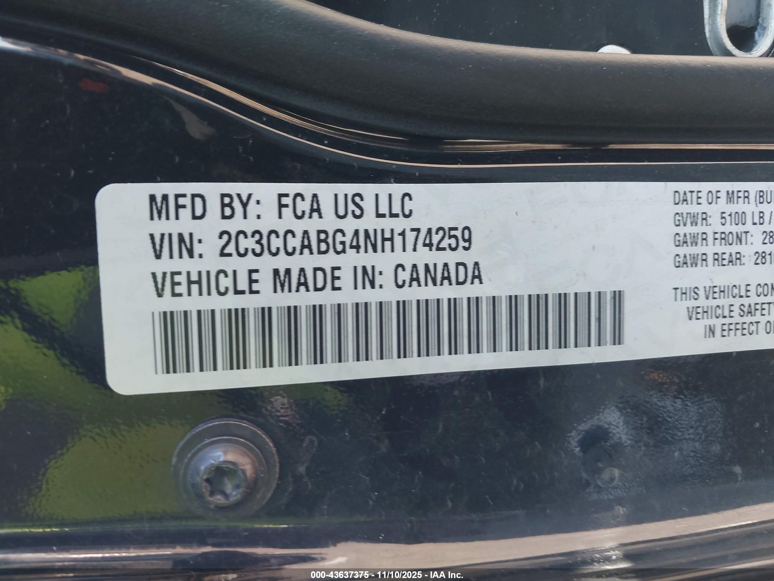 CHRYSLER 300 image 9