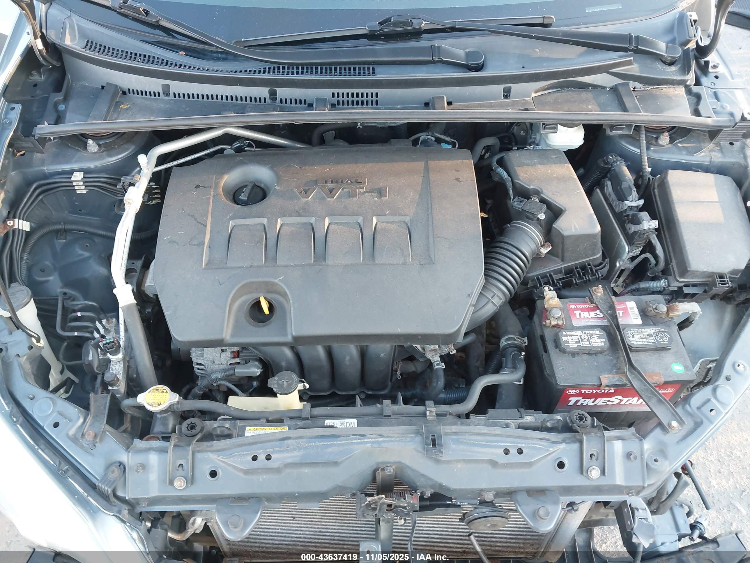 TOYOTA COROLLA image 10