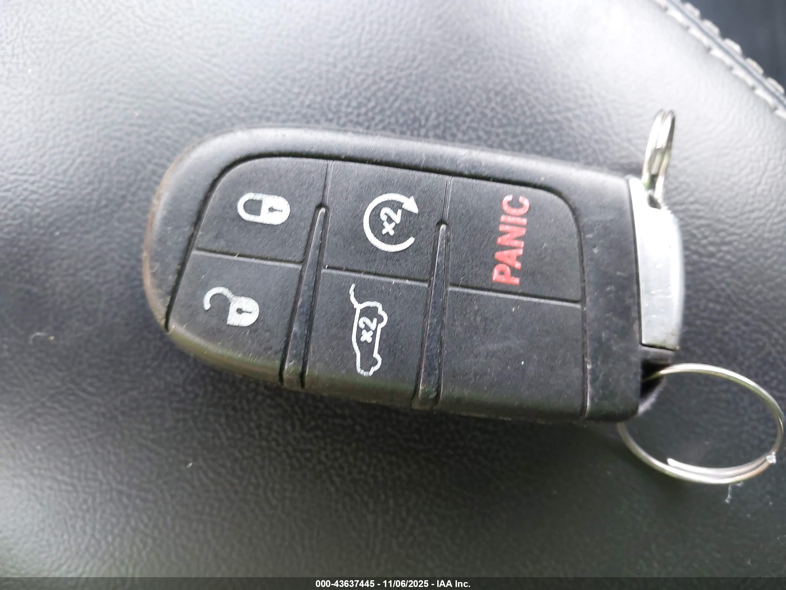 JEEP GRAND image 11