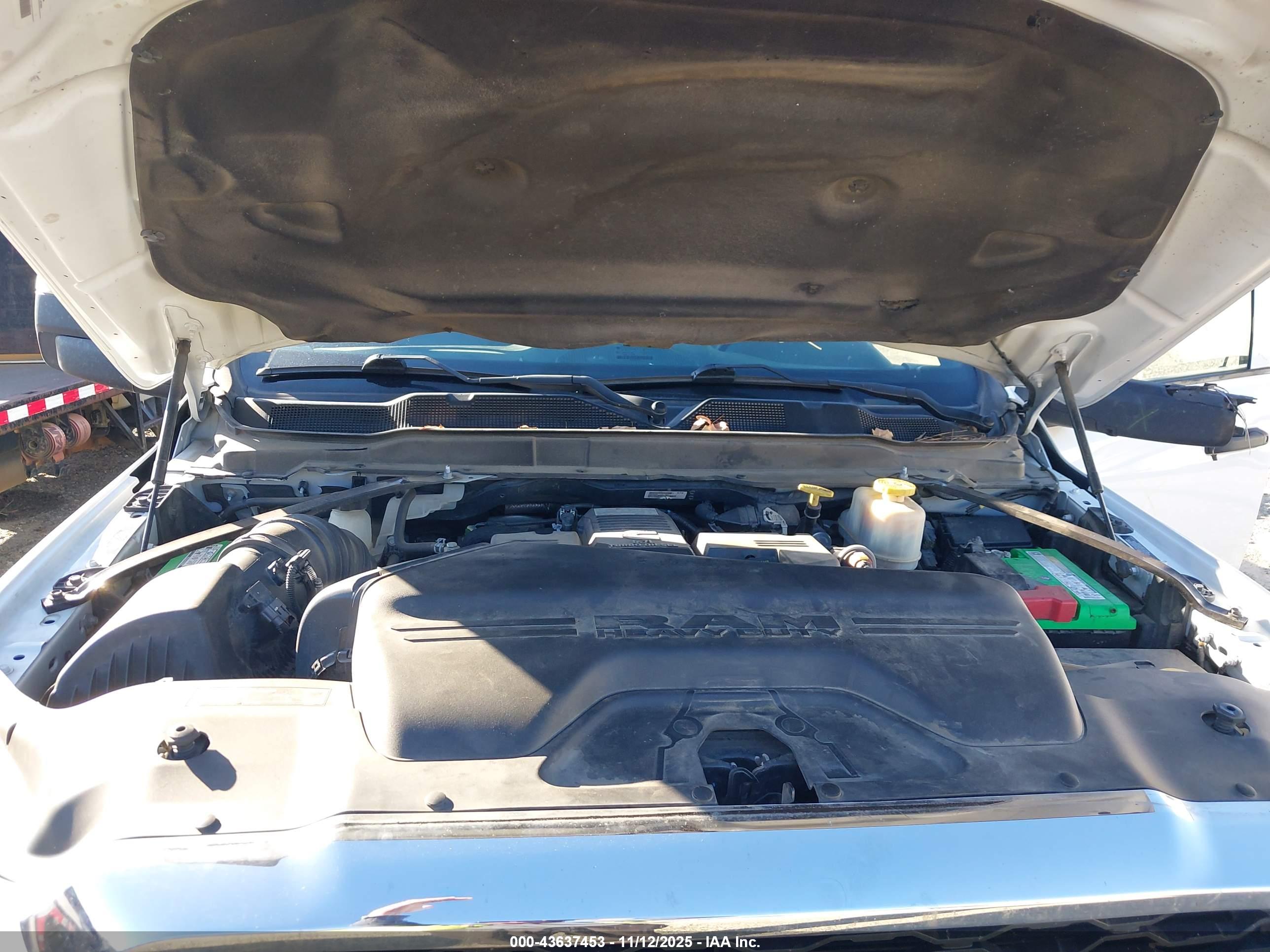 RAM 5500 image 10
