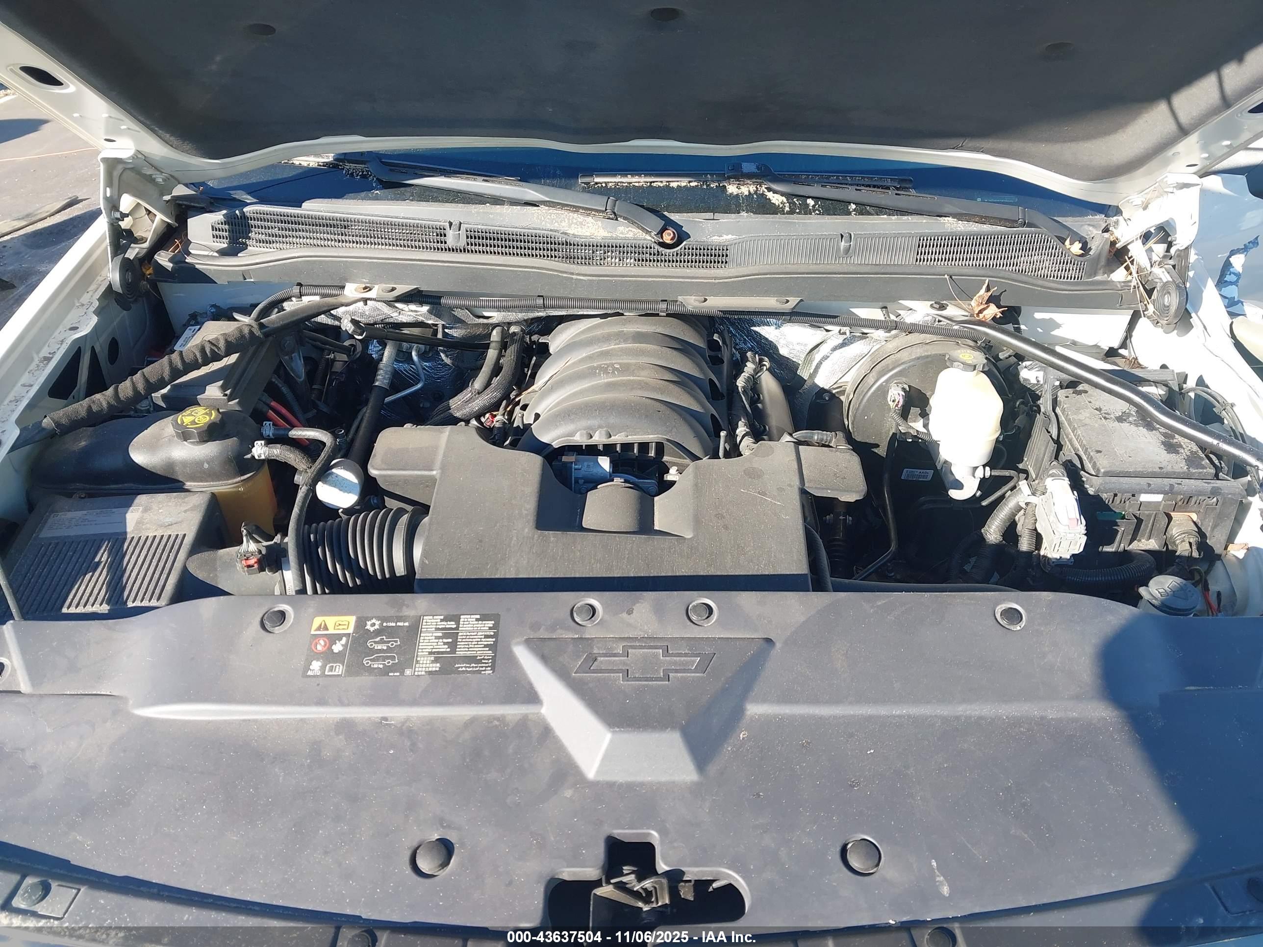CHEVROLET SILVERADO image 10
