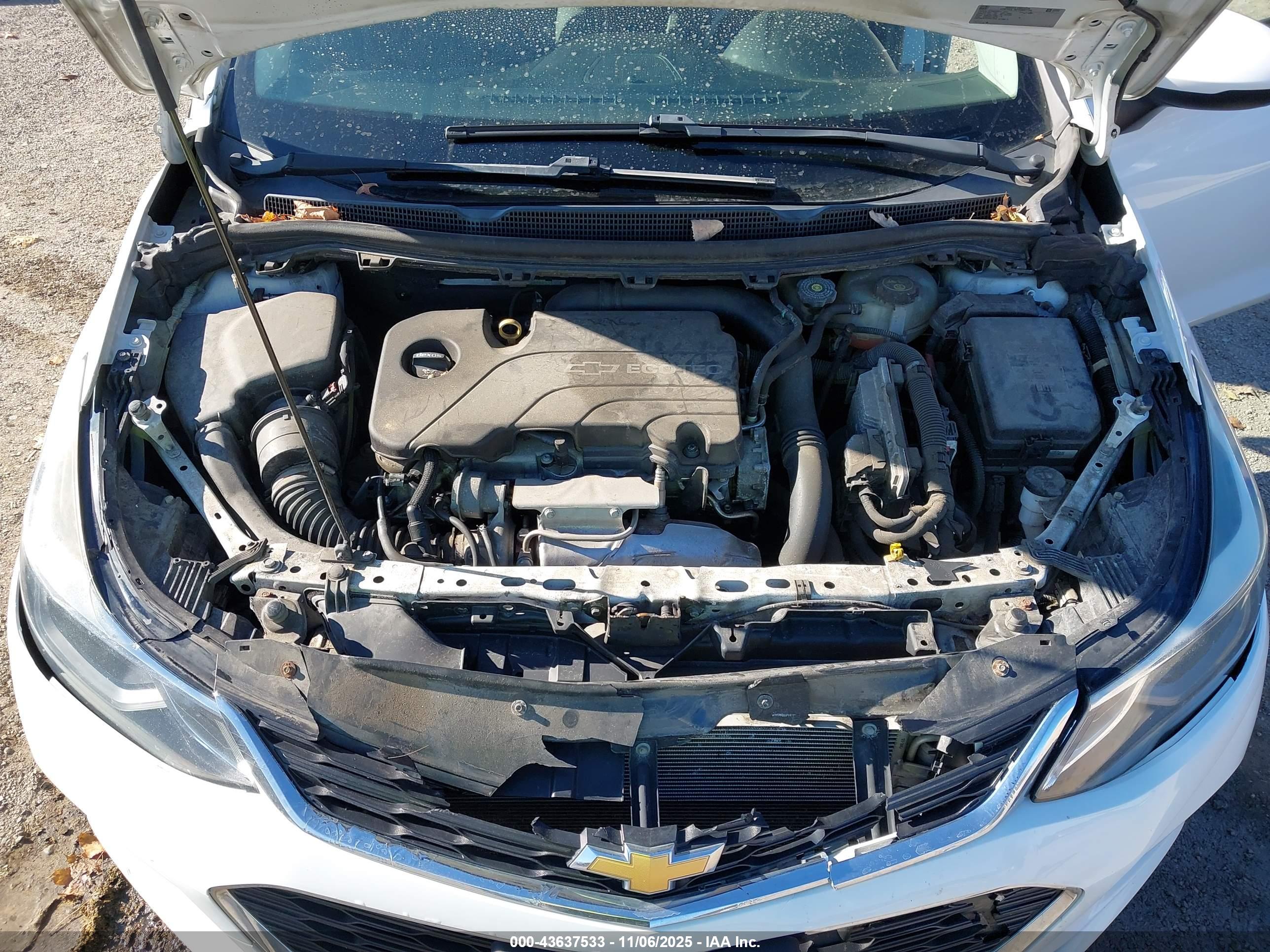 CHEVROLET CRUZE image 10