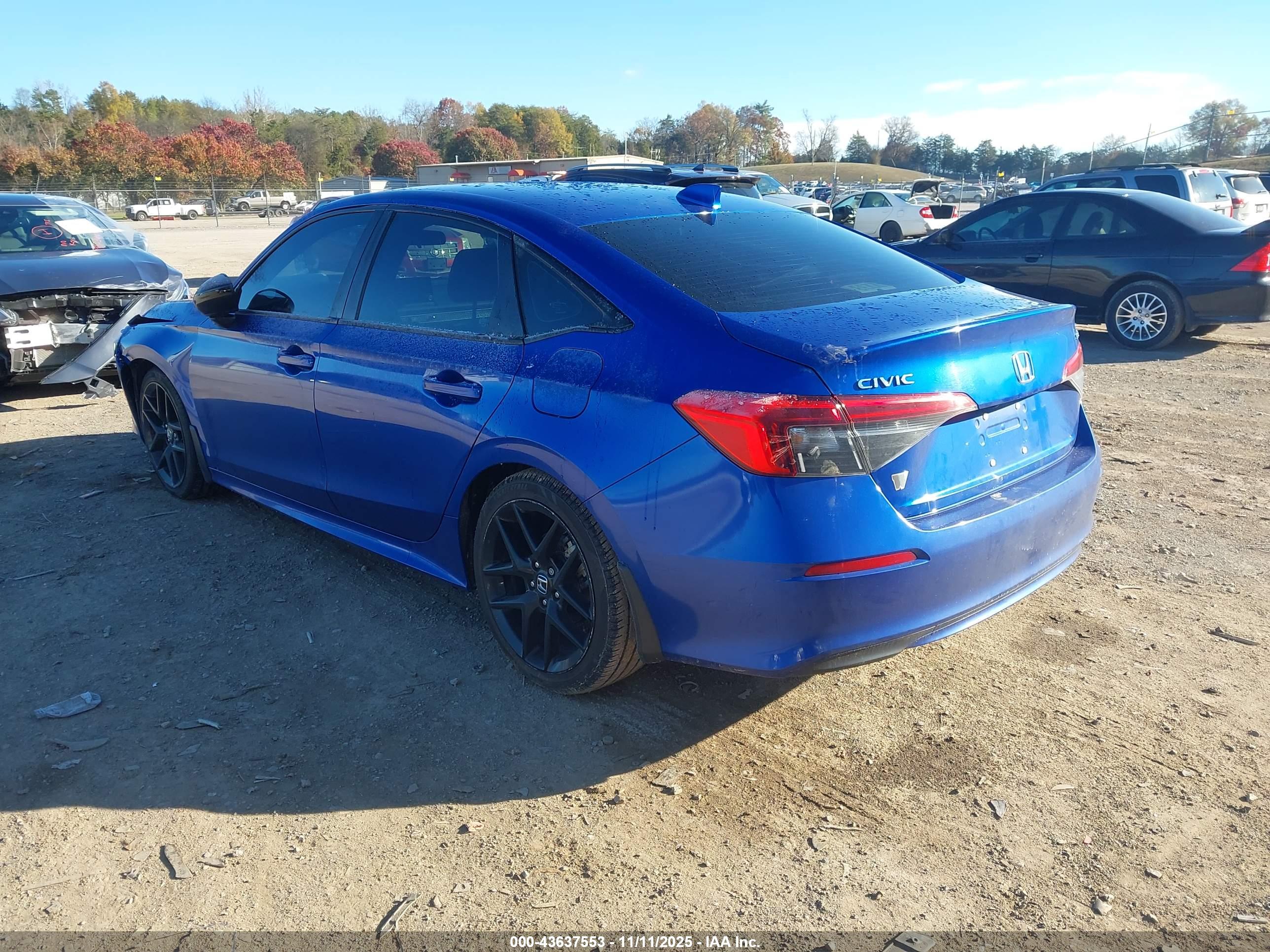 HONDA CIVIC image 3