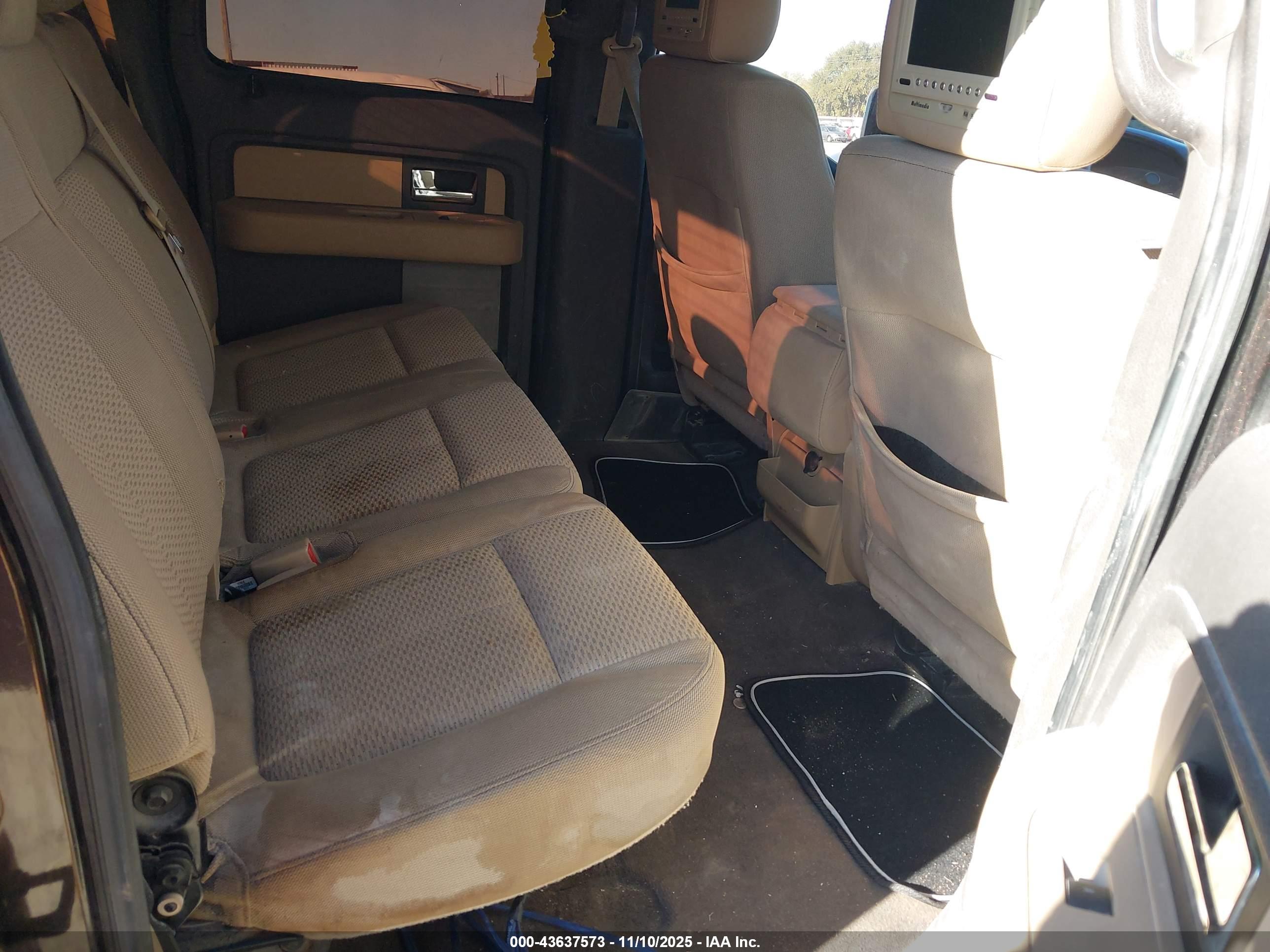 FORD F-150 image 8