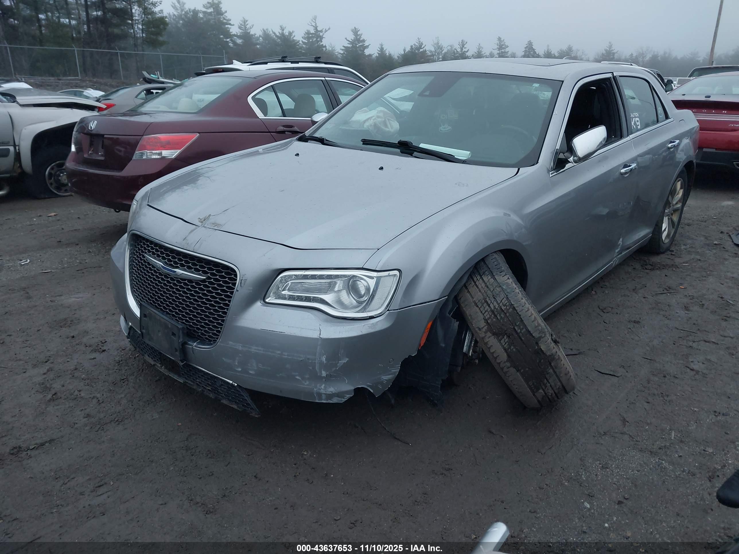 CHRYSLER 300C image 2