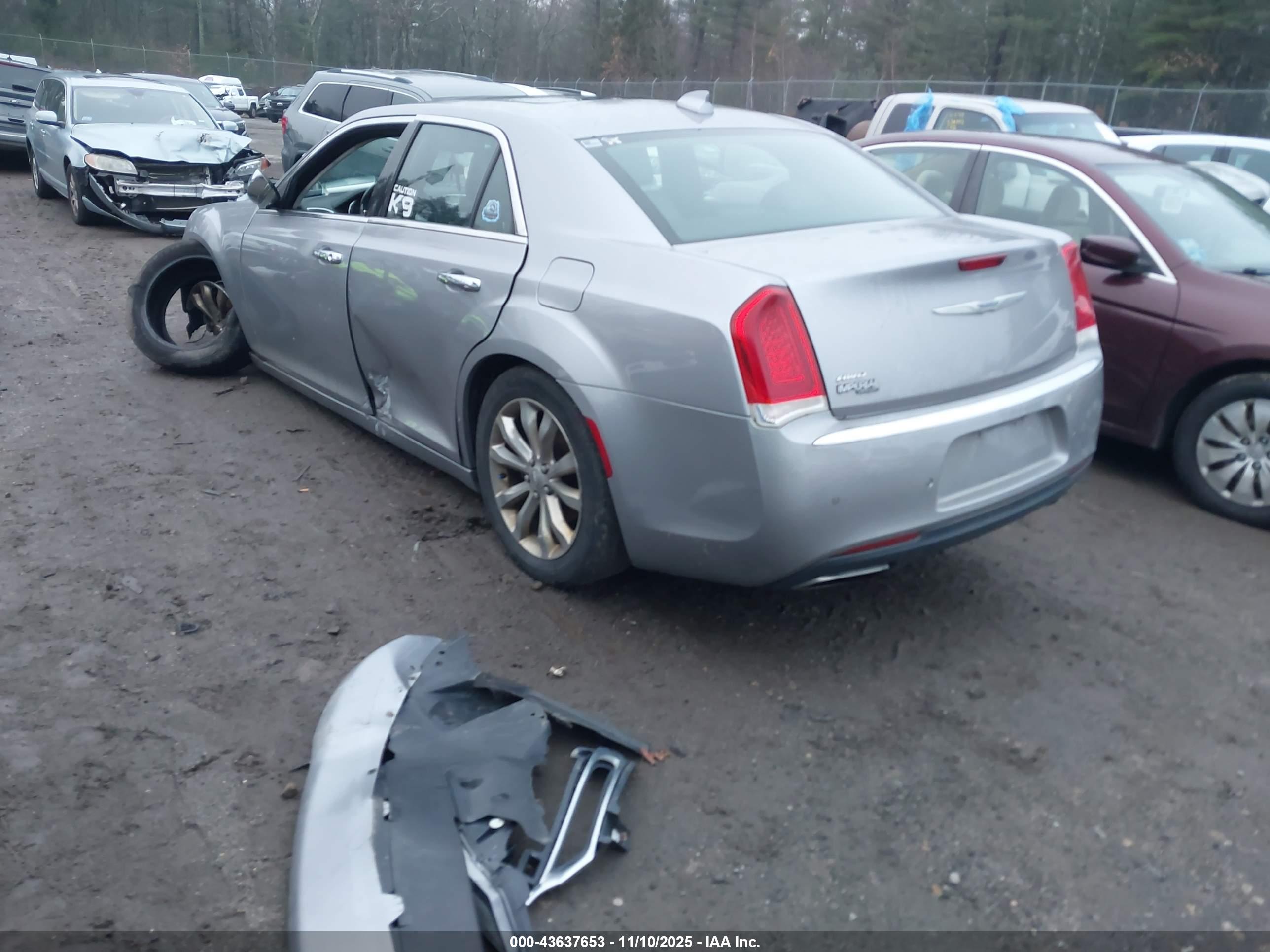 CHRYSLER 300C image 3