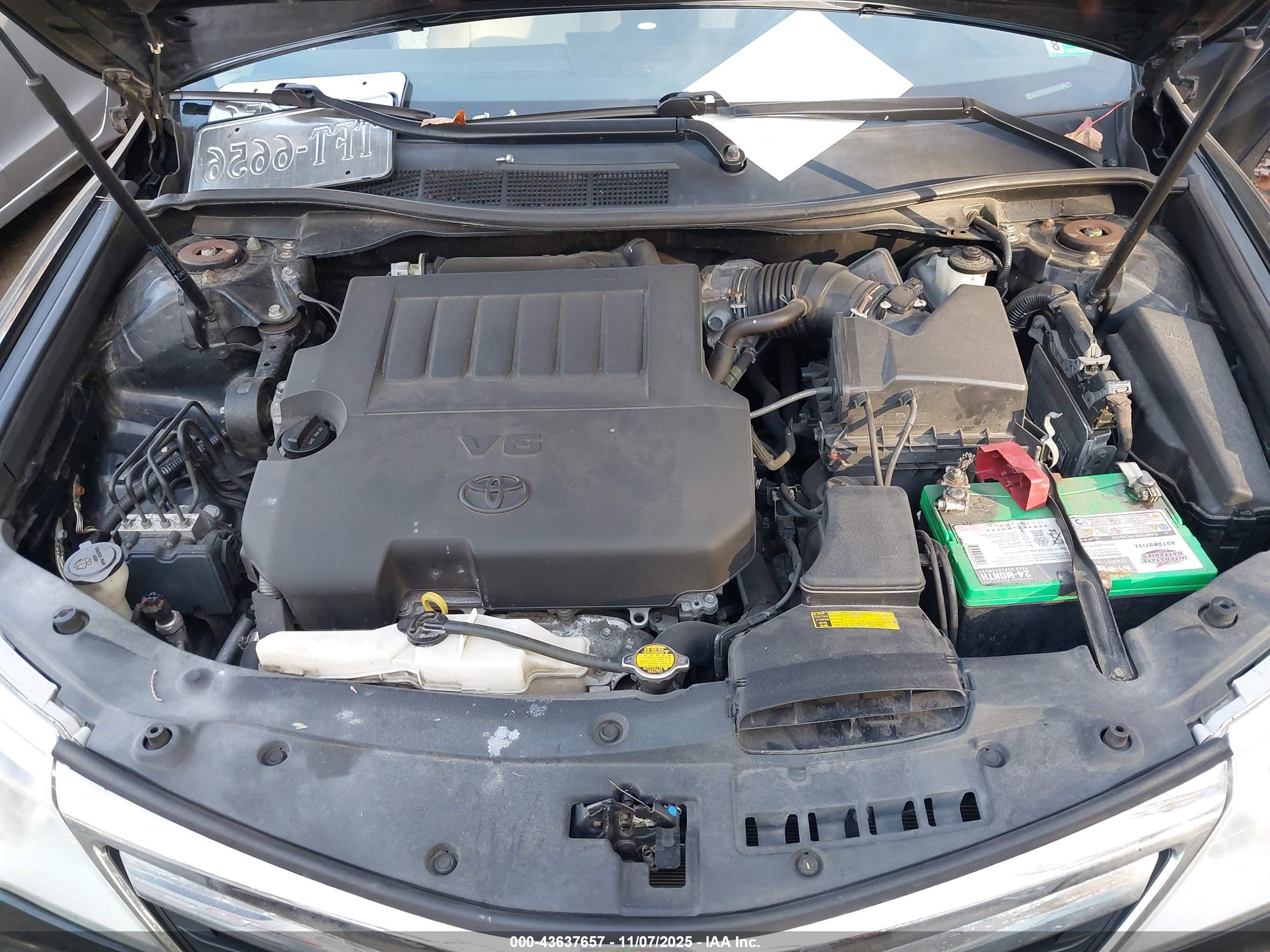 TOYOTA CAMRY image 10