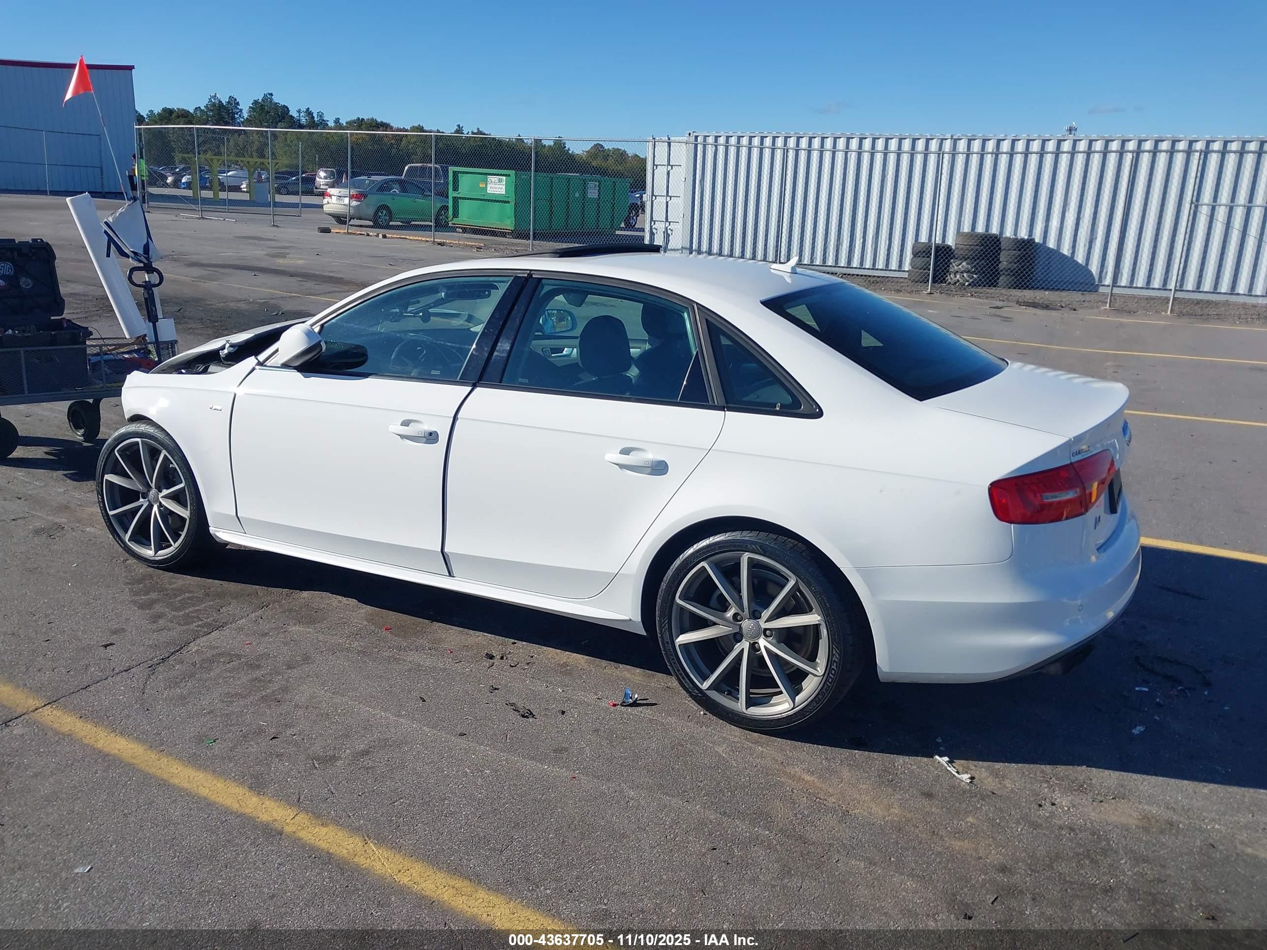 AUDI A4 image 3