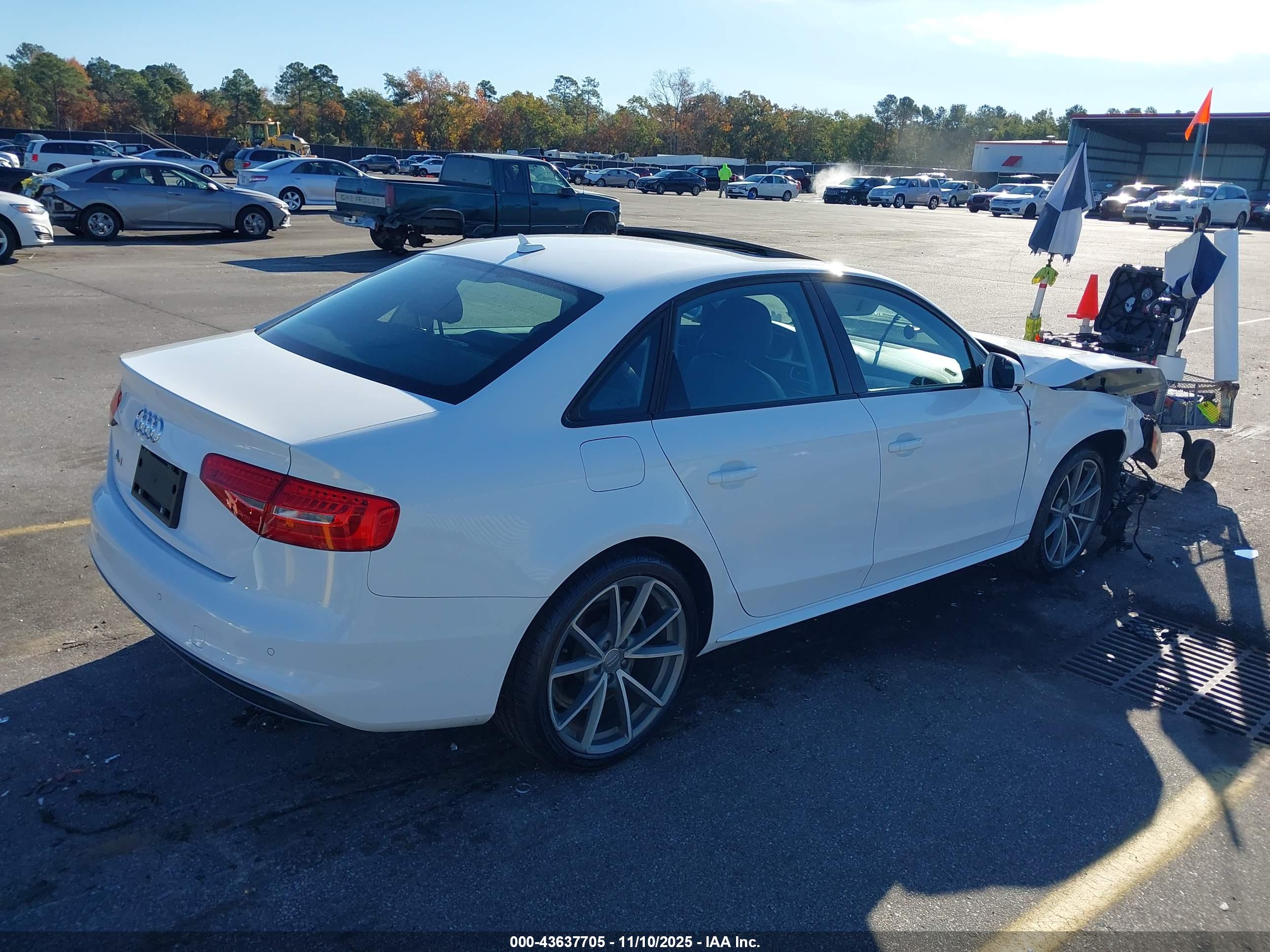 AUDI A4 image 4