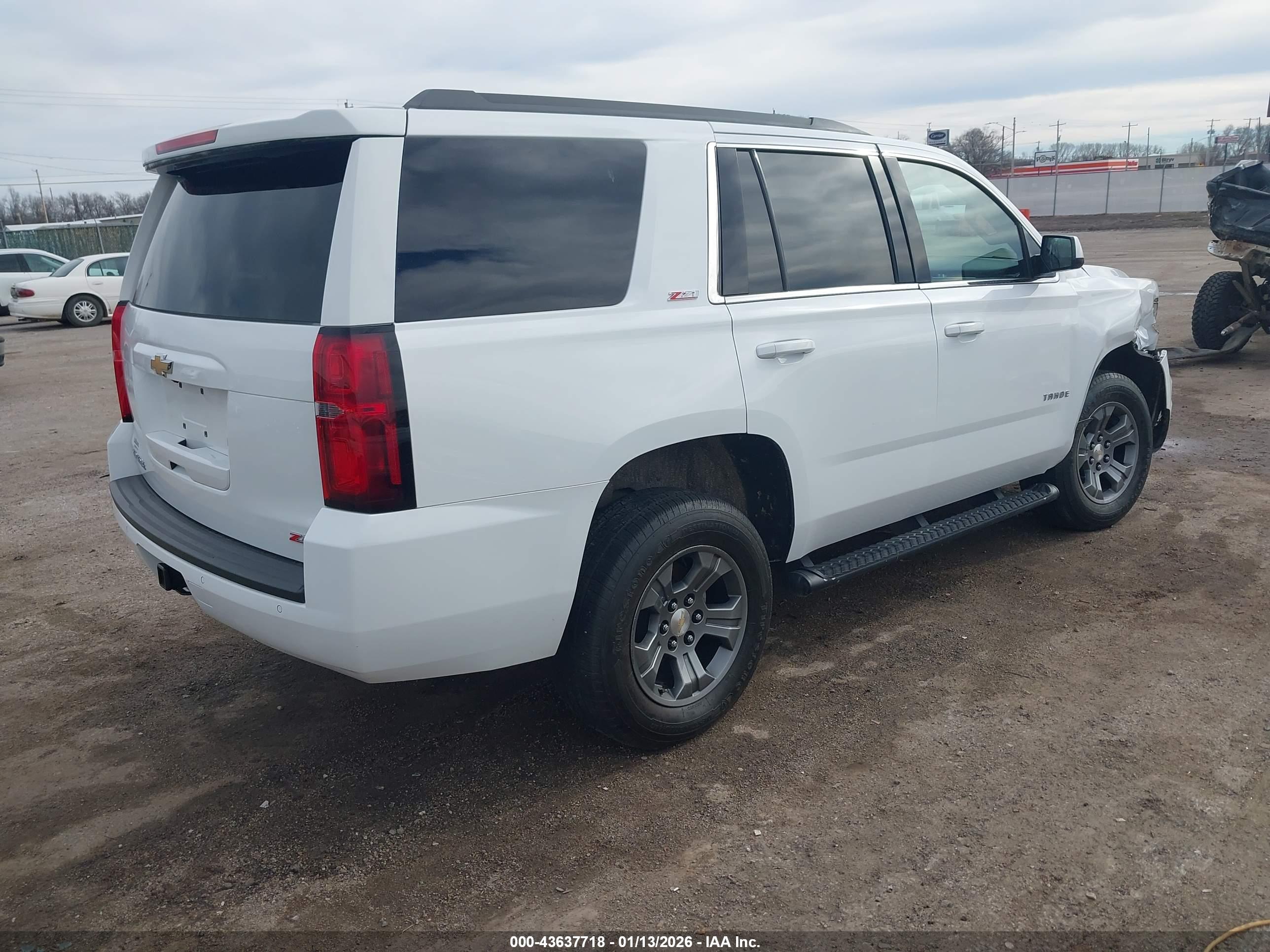 CHEVROLET TAHOE image 4