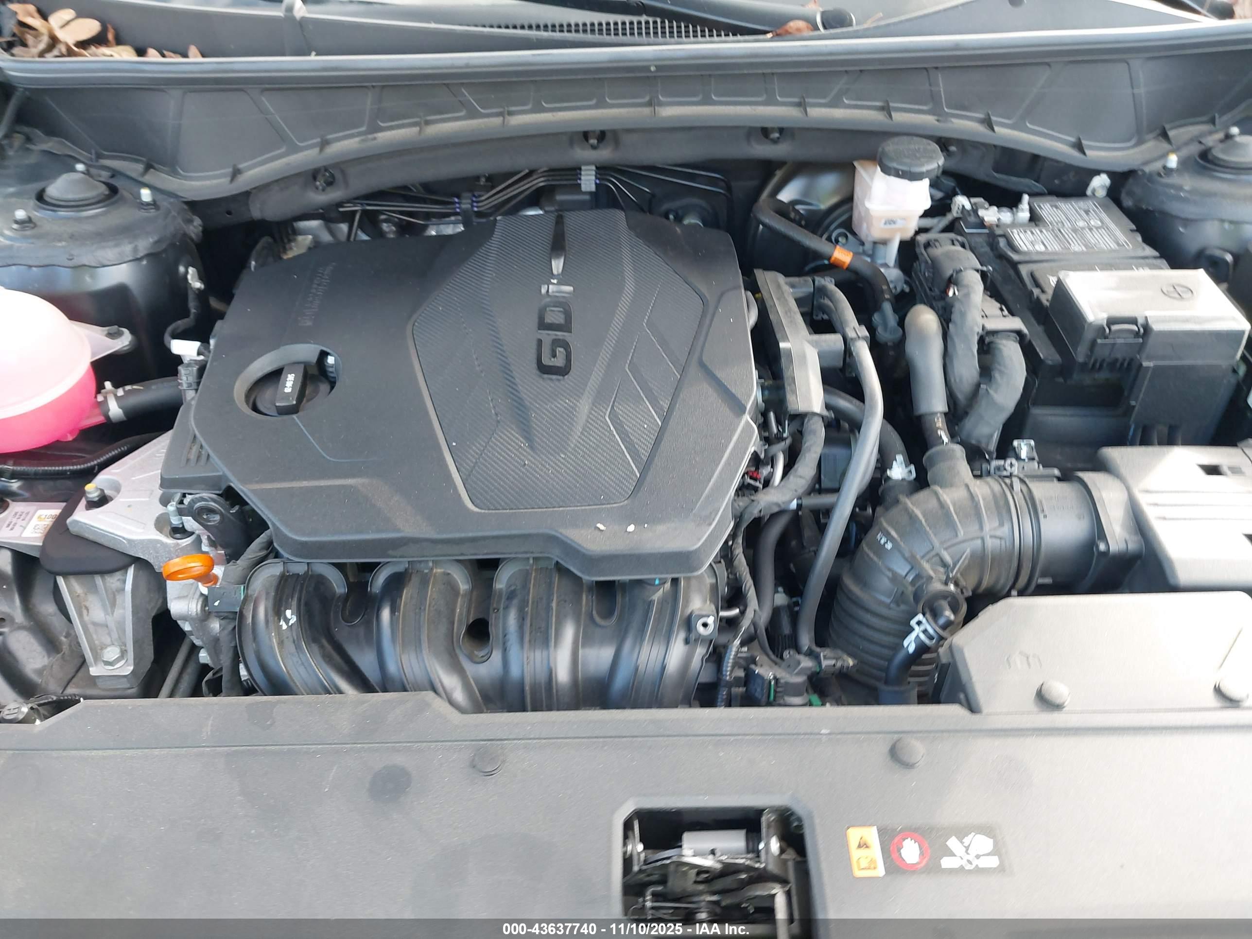 HYUNDAI TUCSON image 10