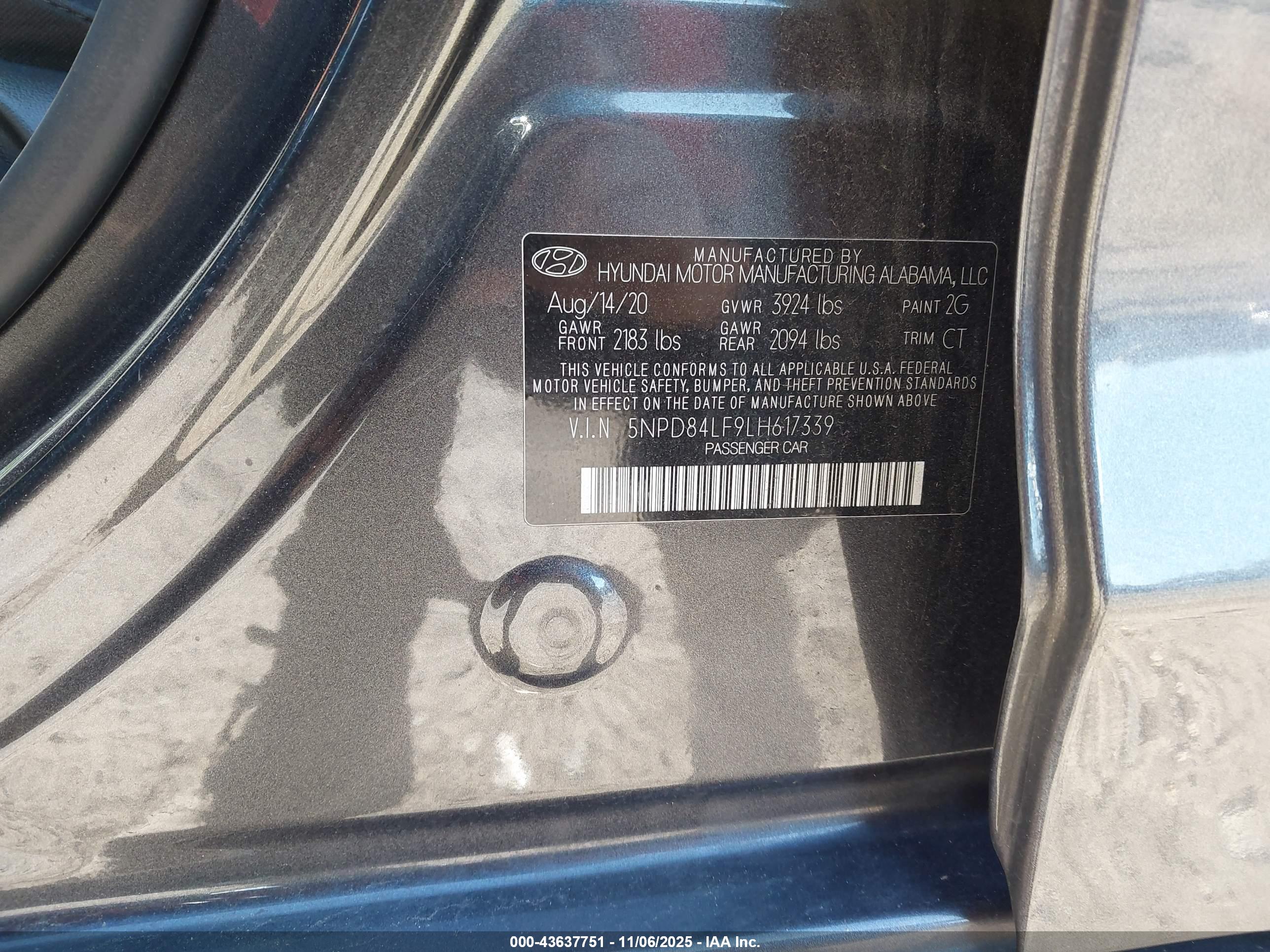 HYUNDAI ELANTRA image 9