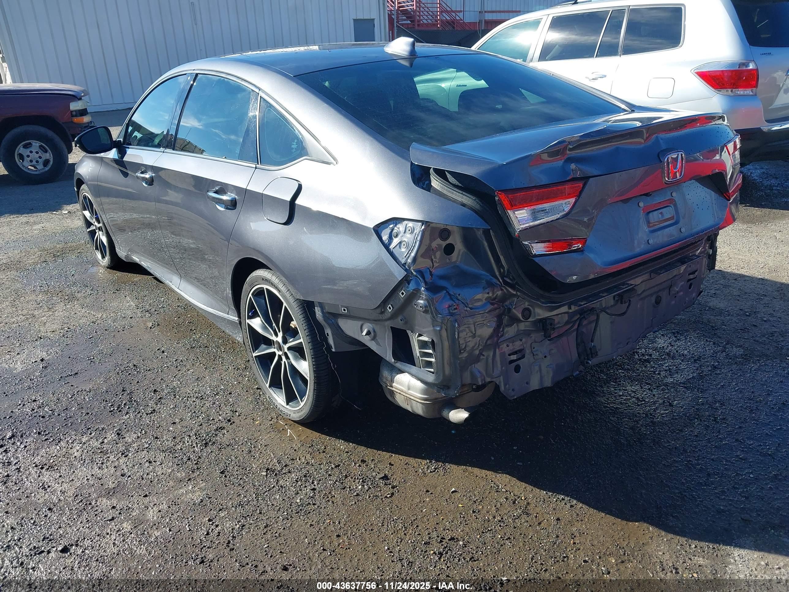 HONDA ACCORD image 3