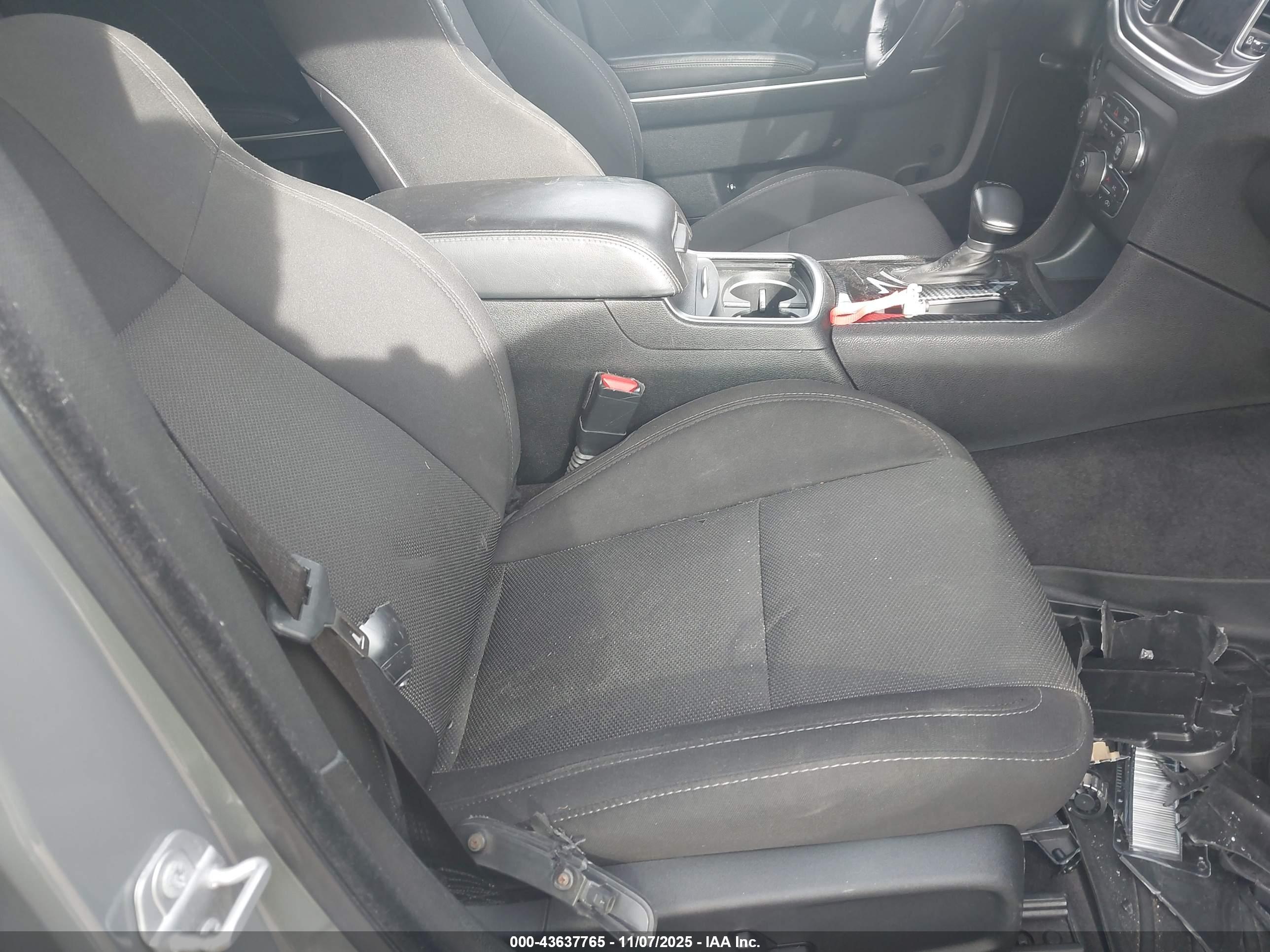 DODGE CHARGER image 5