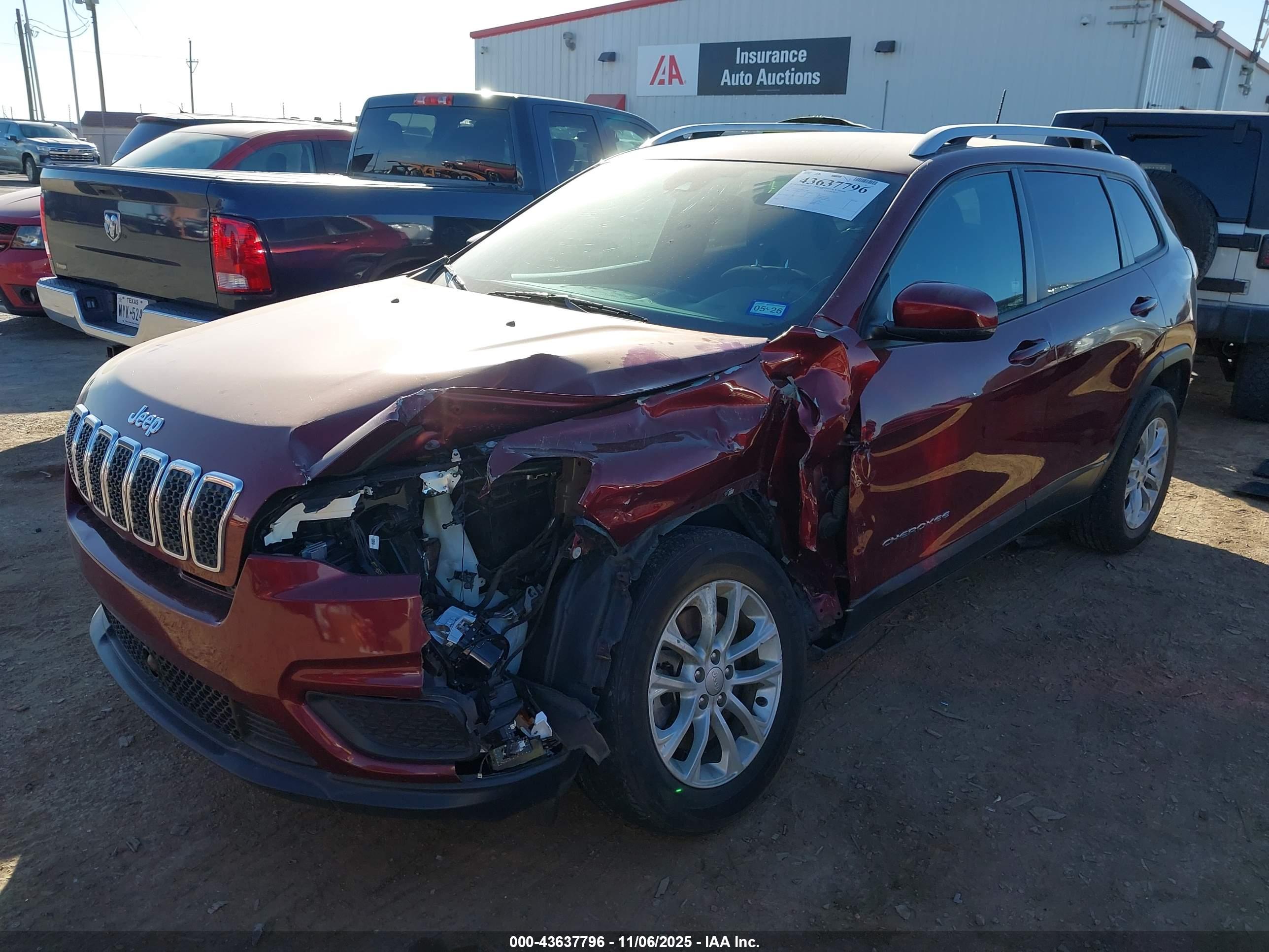 JEEP CHEROKEE image 2