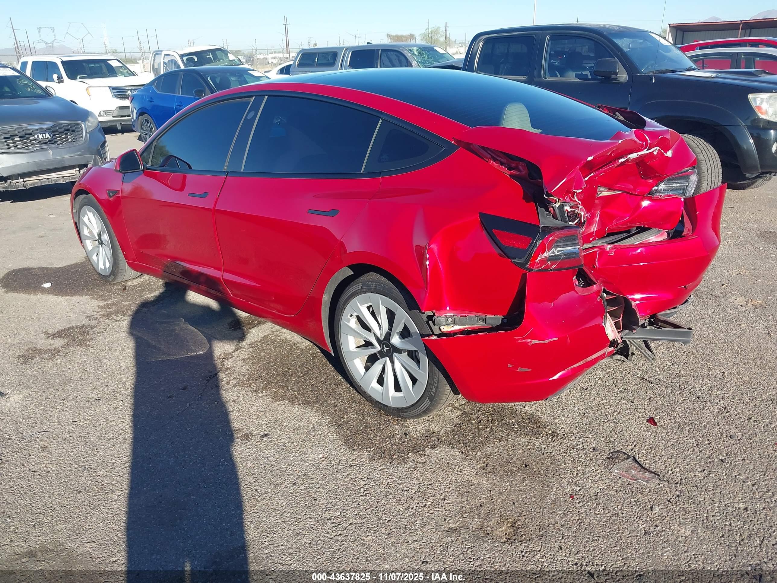 TESLA MODEL image 3