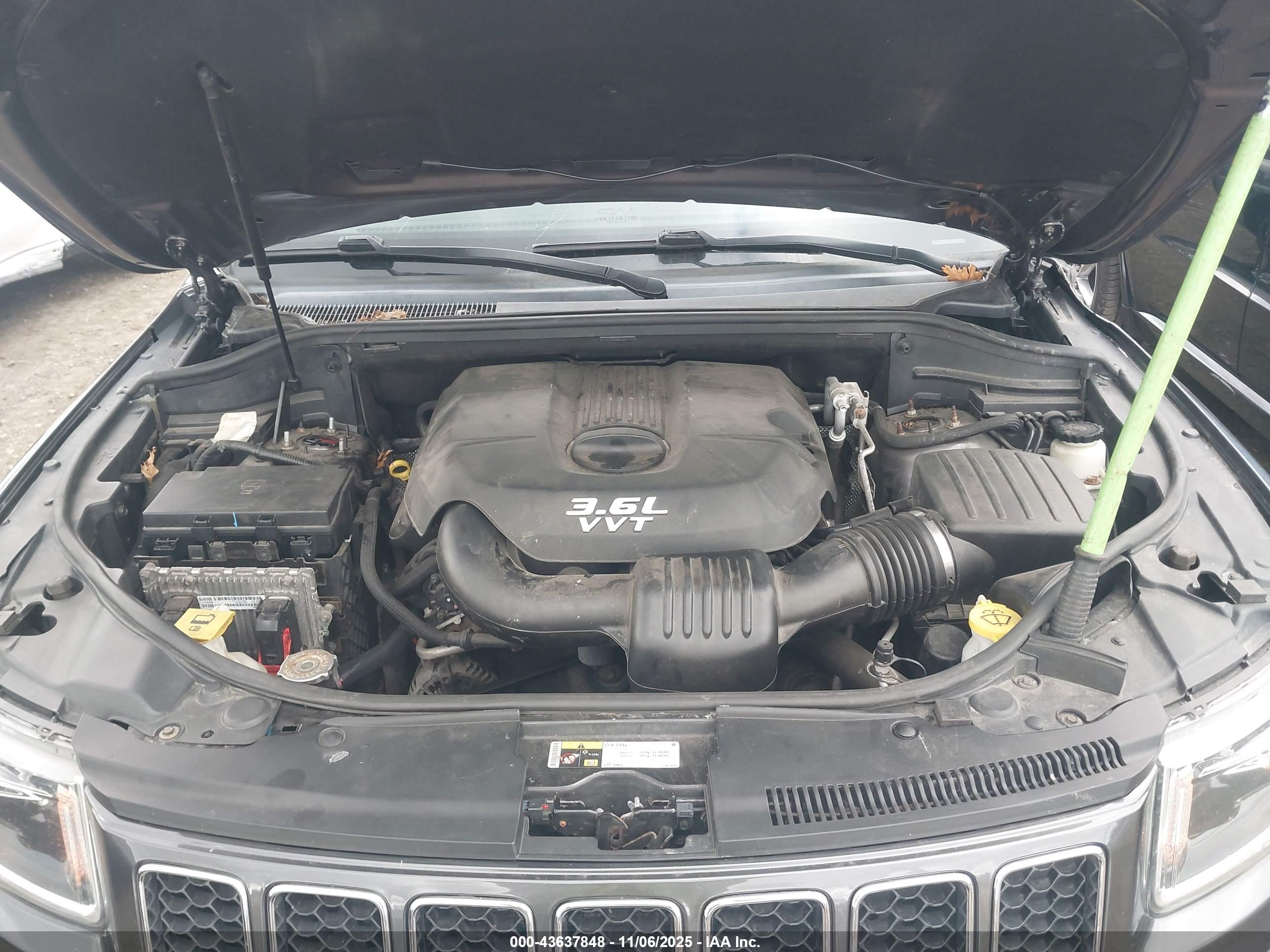 JEEP GRAND image 10