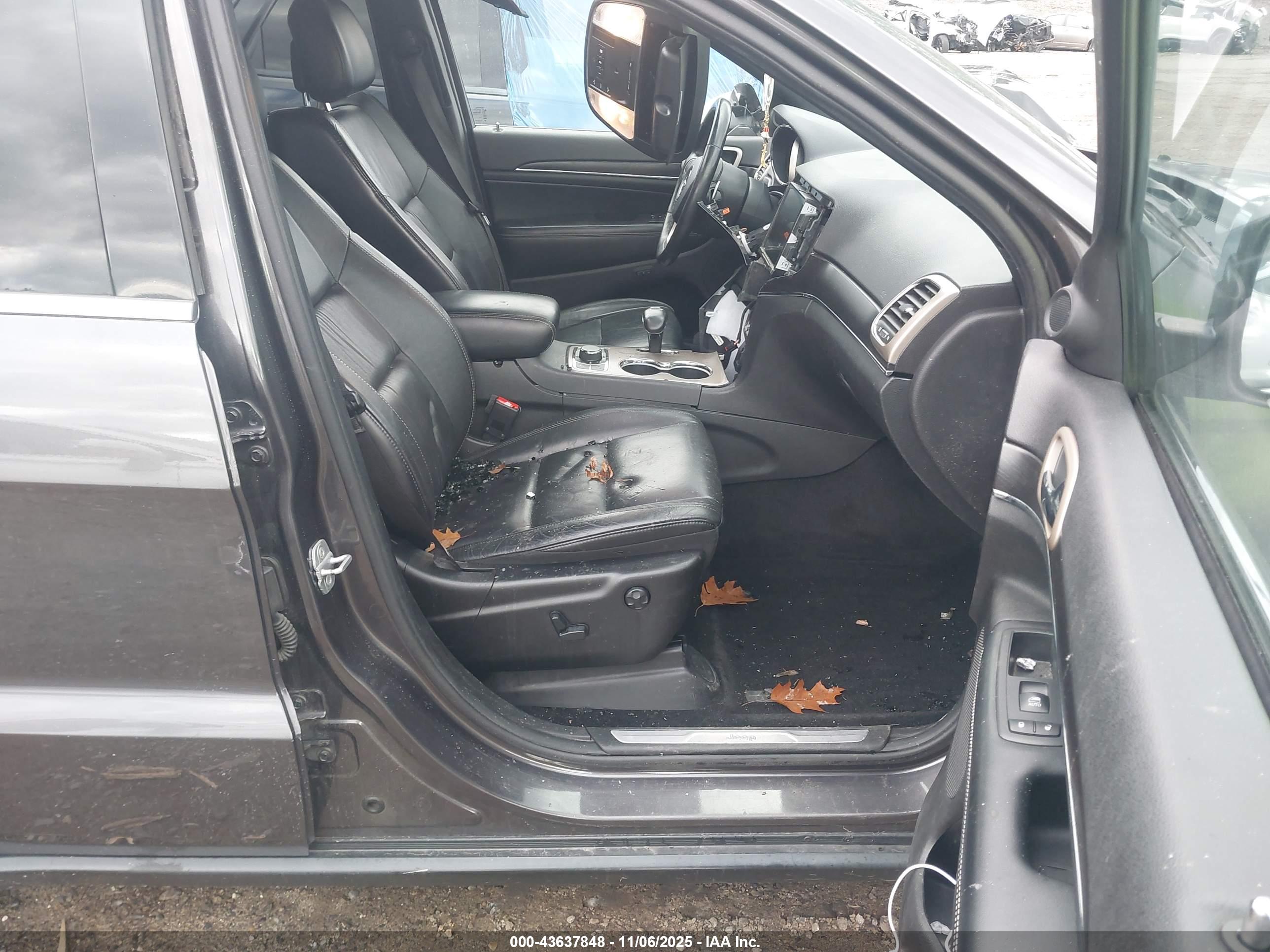 JEEP GRAND image 5