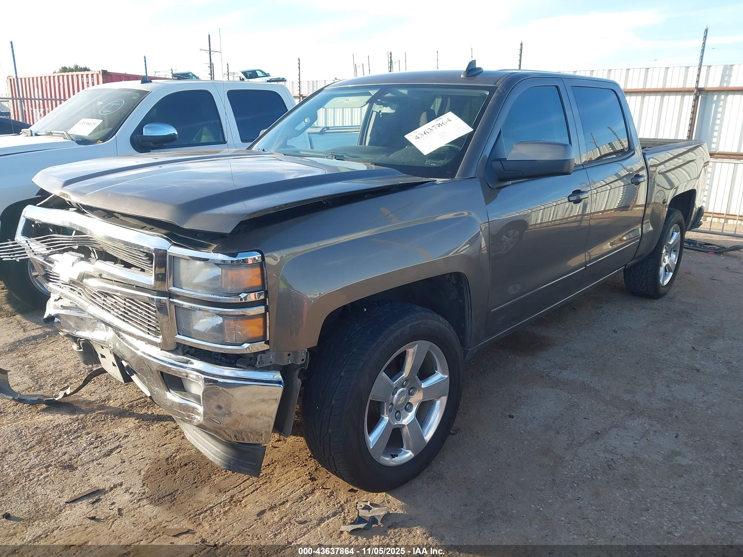 CHEVROLET SILVERADO image 2