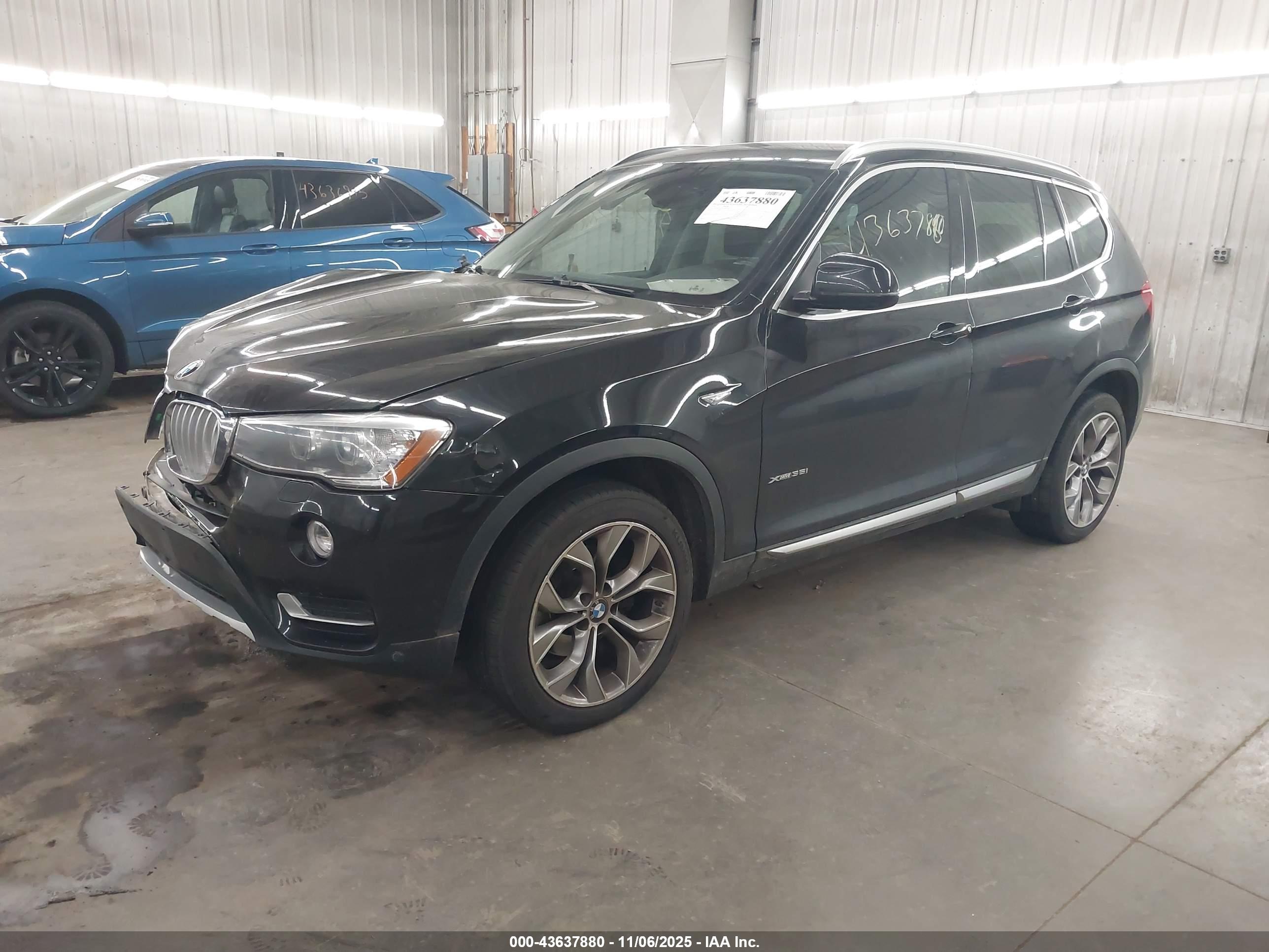 BMW X3 image 2