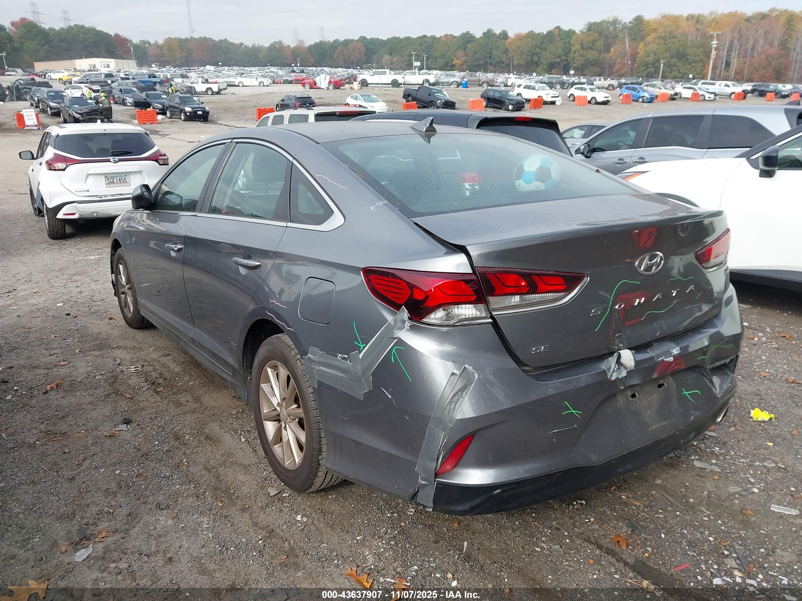HYUNDAI SONATA image 3