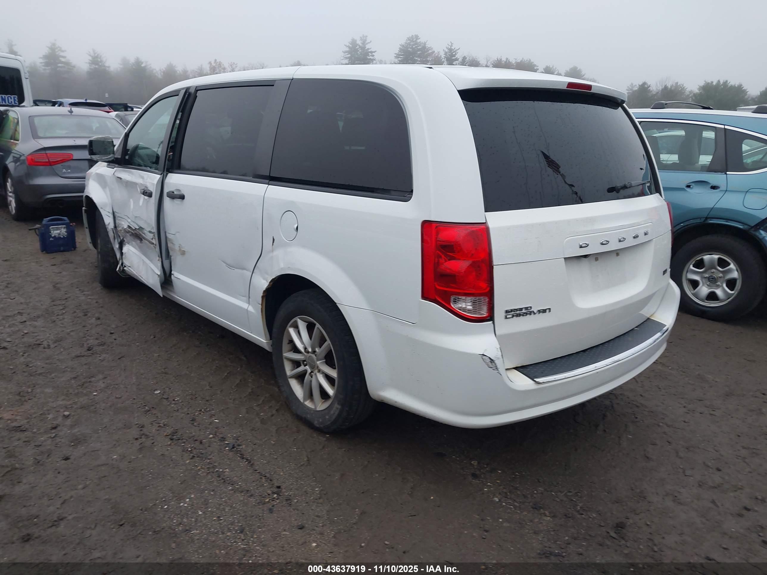 DODGE GRAND image 3