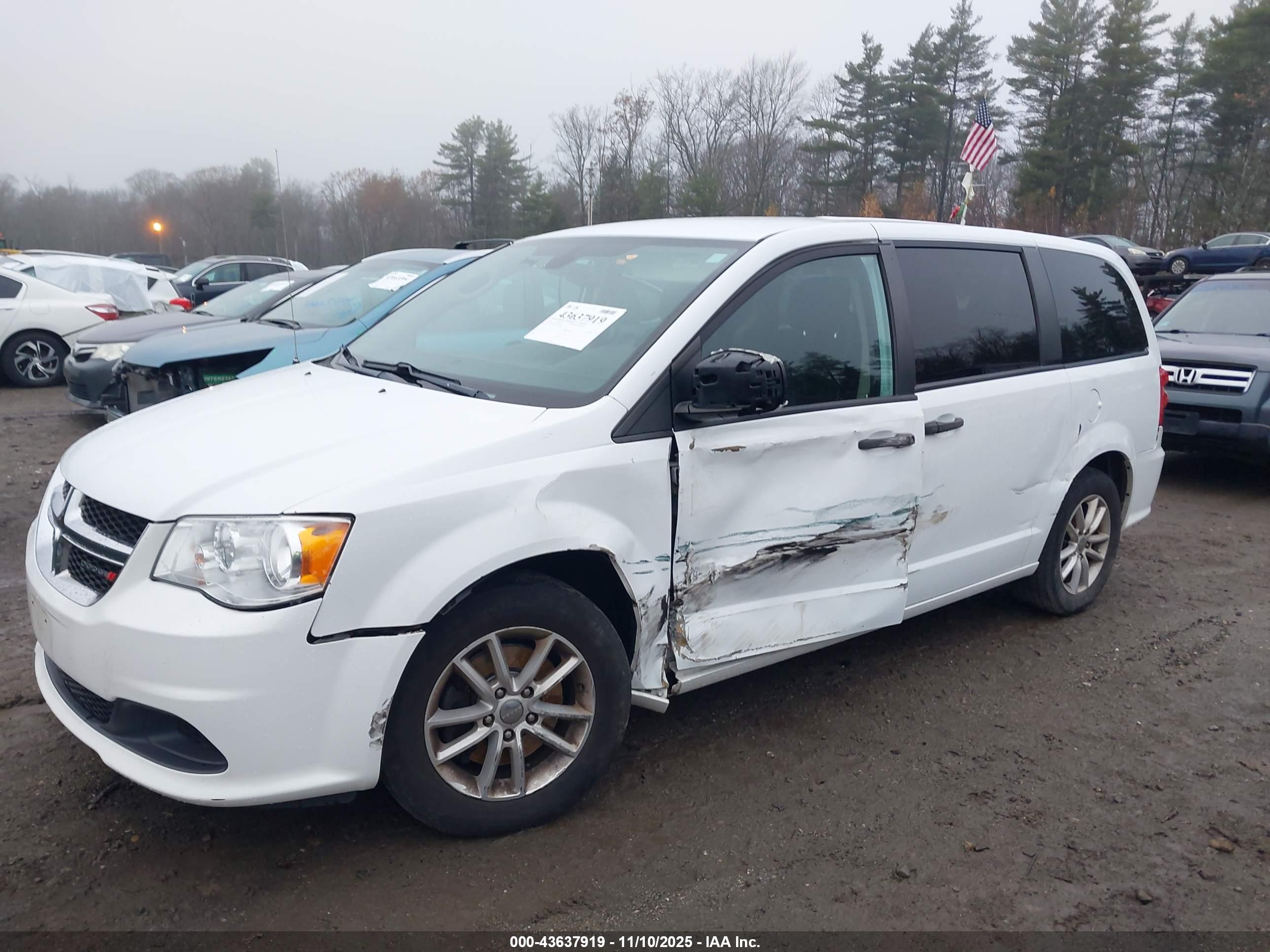 DODGE GRAND image 6