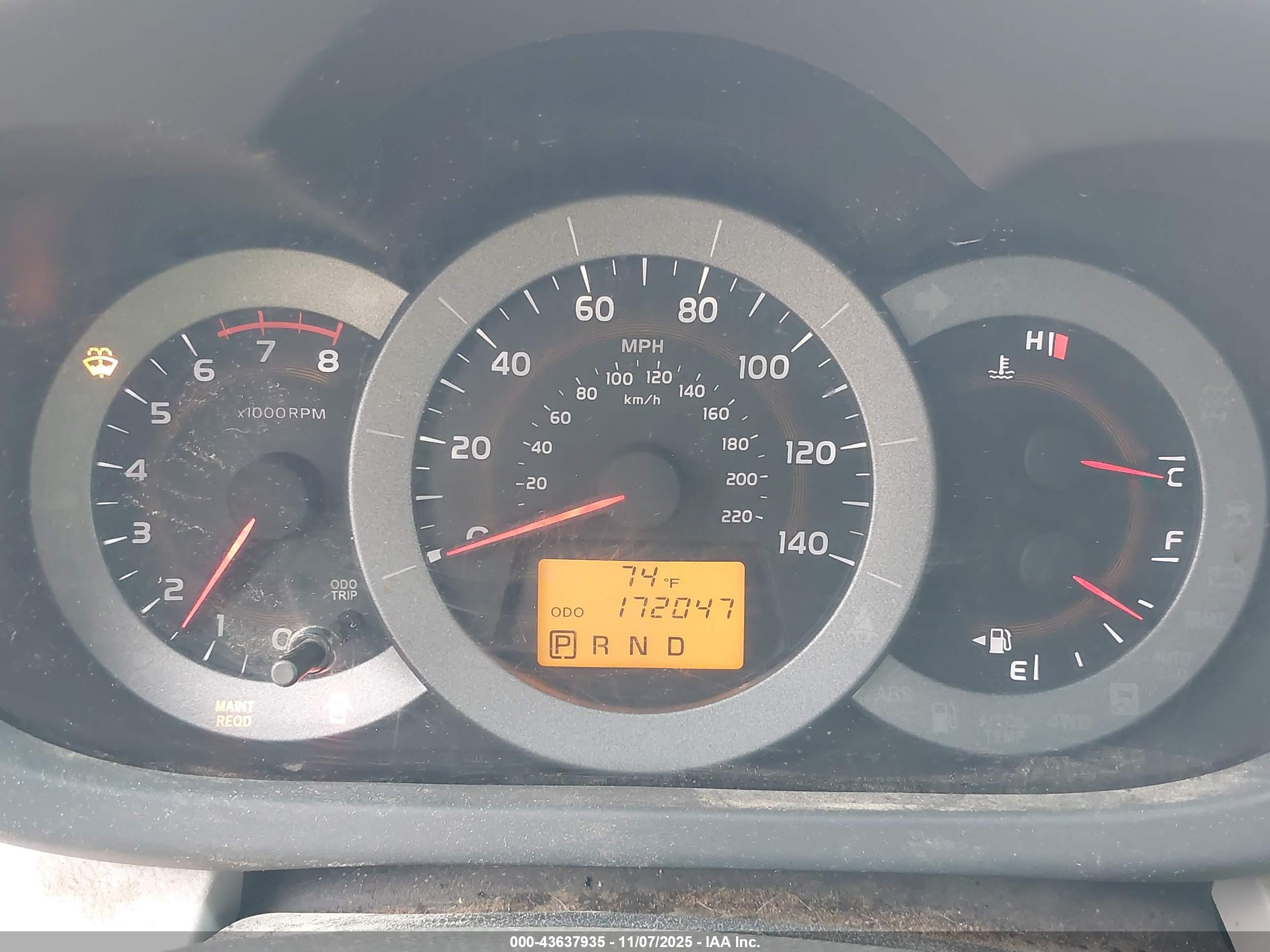 TOYOTA RAV4 image 7