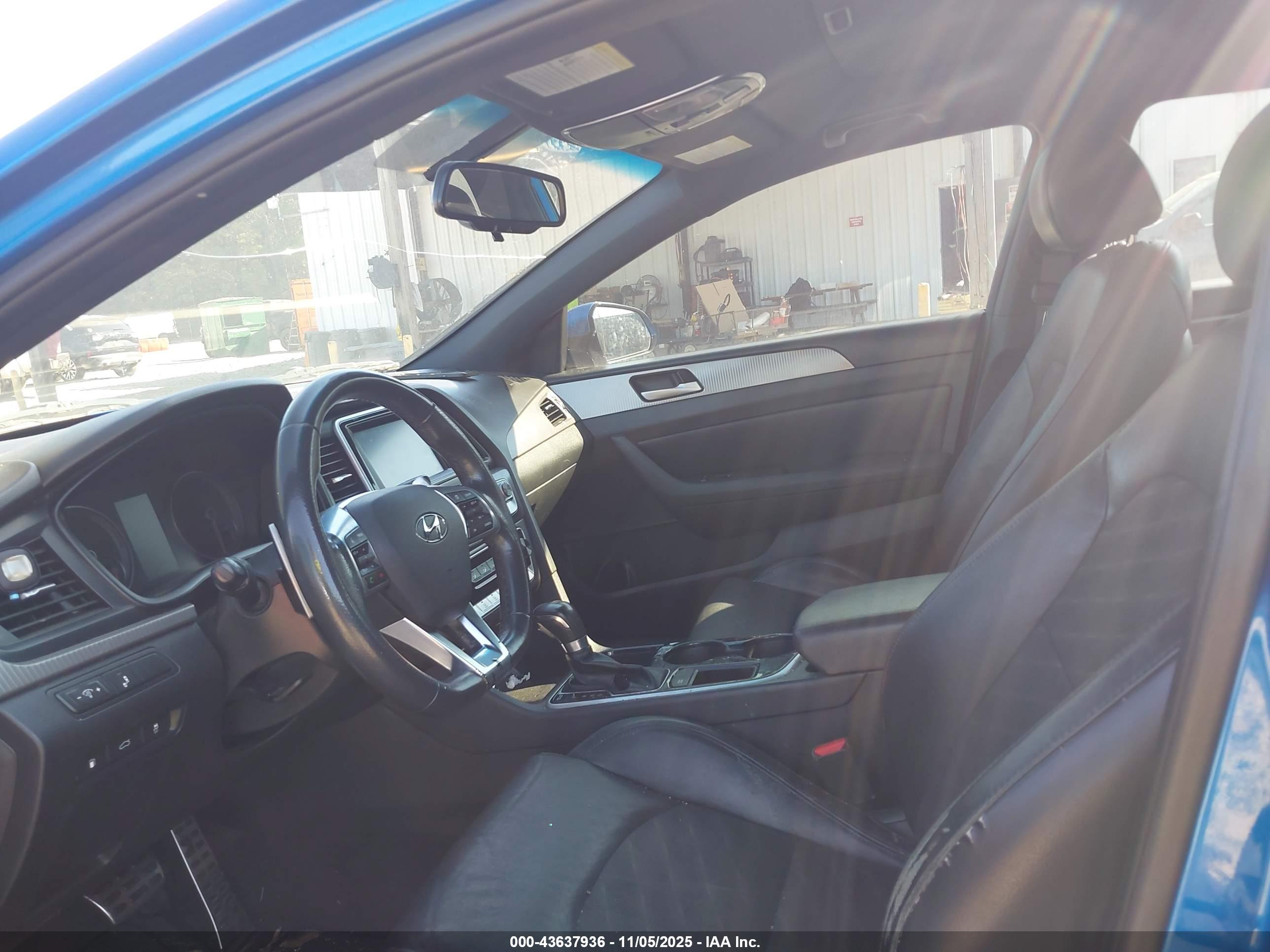HYUNDAI SONATA image 5