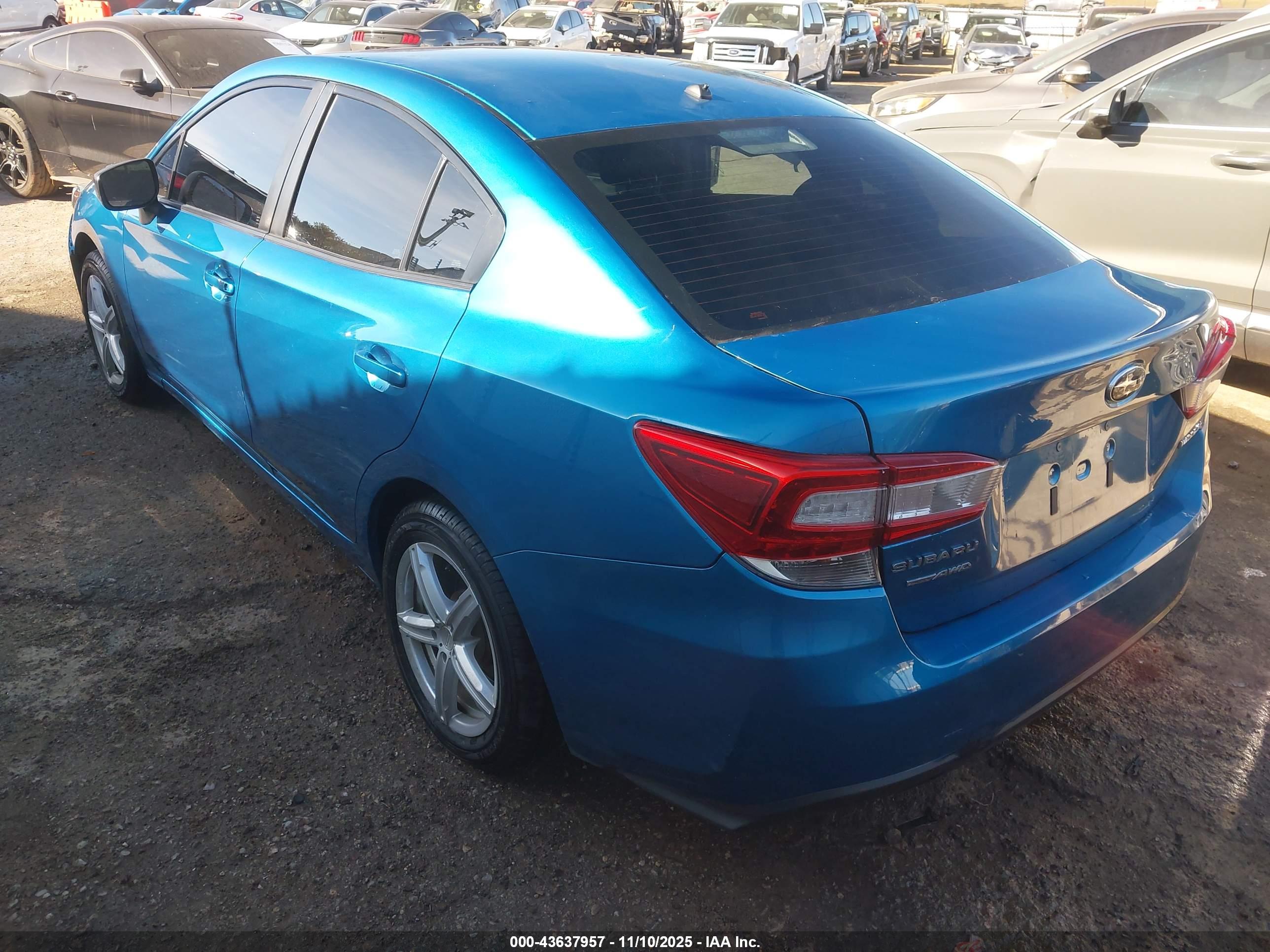 SUBARU IMPREZA image 3