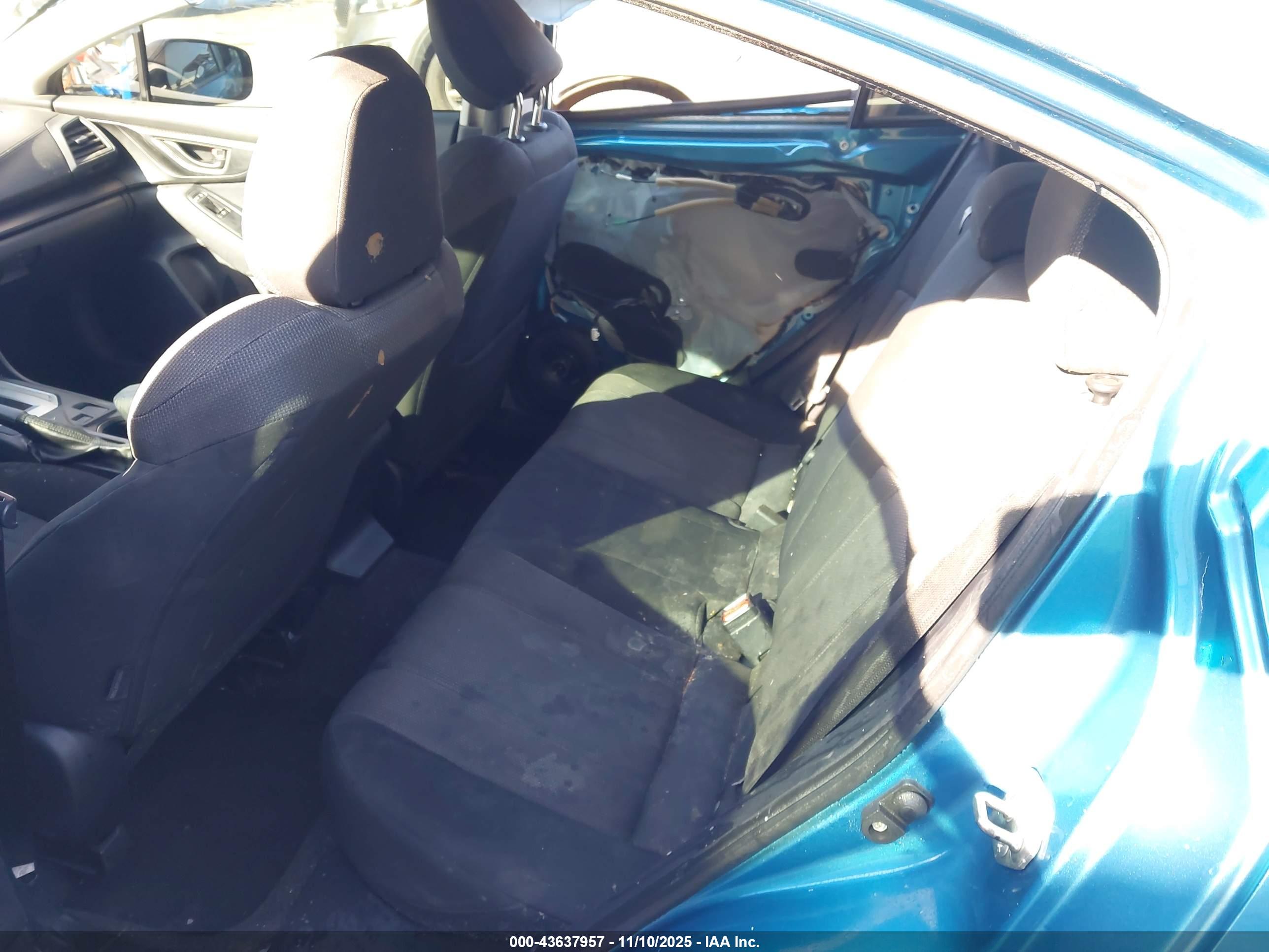 SUBARU IMPREZA image 8