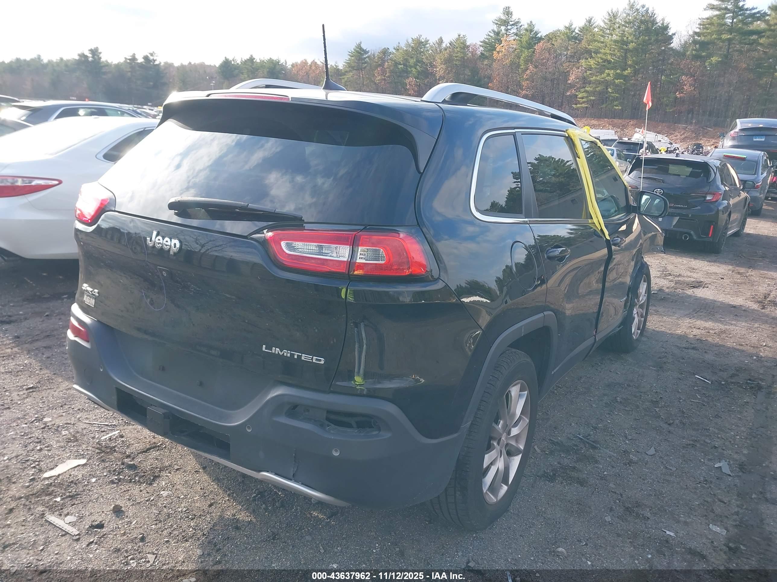 JEEP CHEROKEE image 4