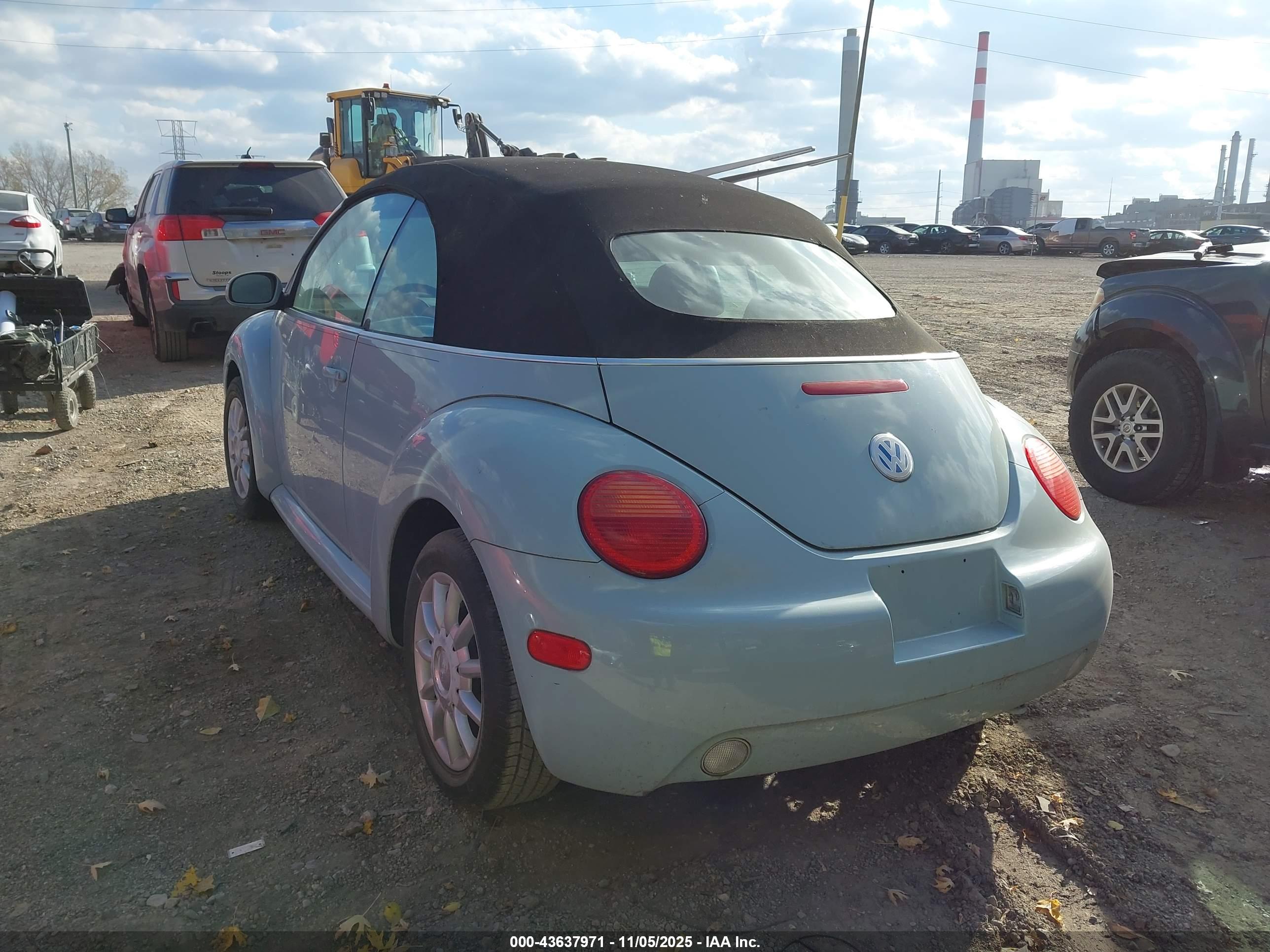 VOLKSWAGEN NEW image 3