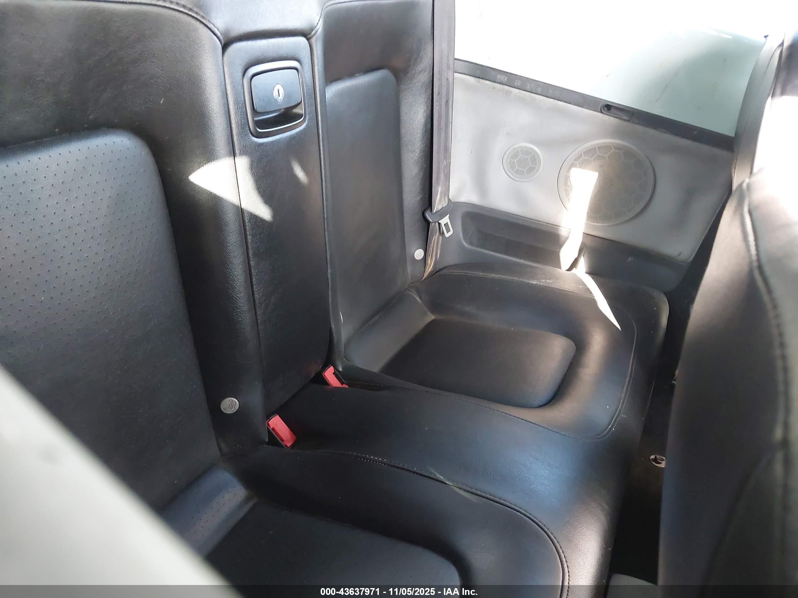 VOLKSWAGEN NEW image 8