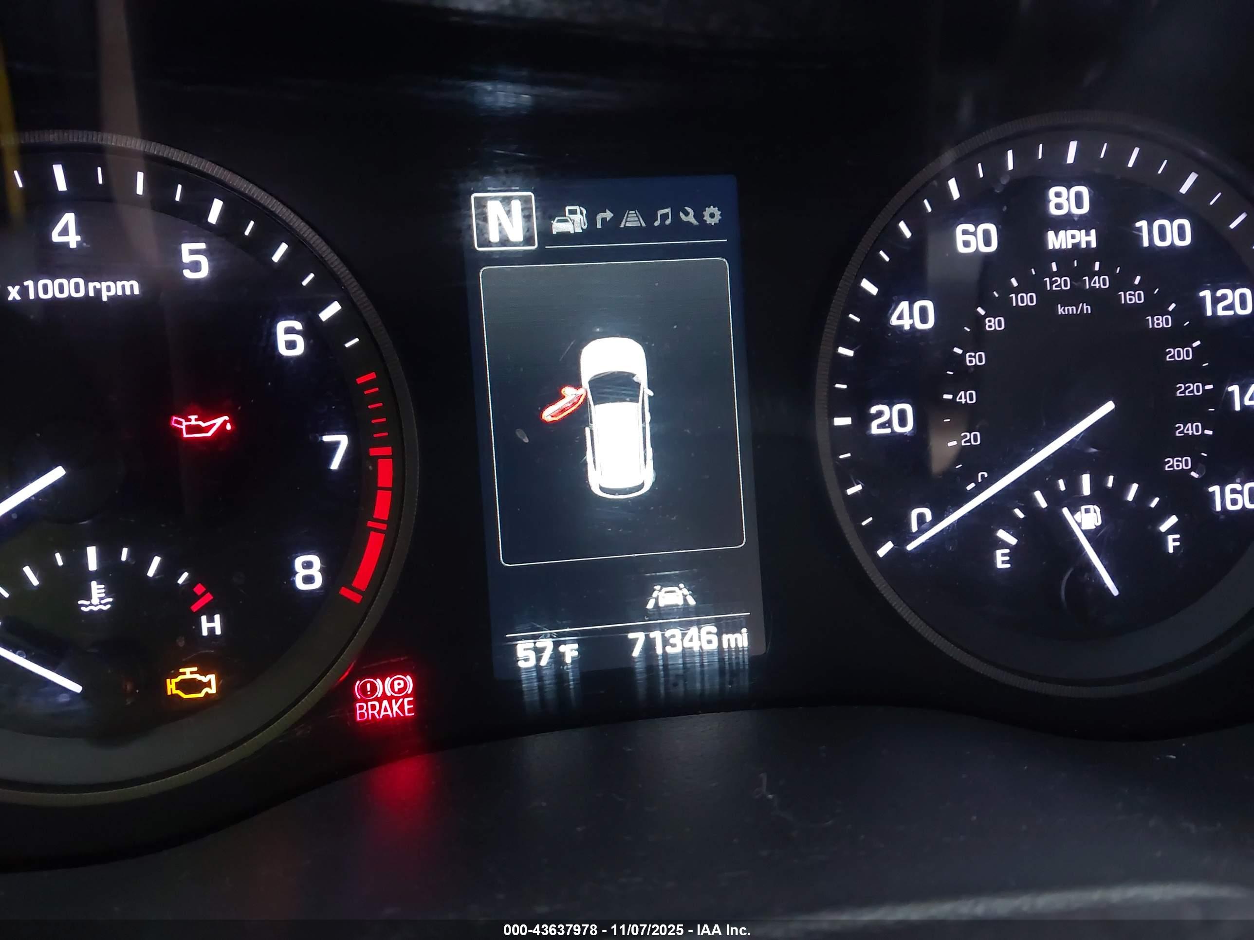 HYUNDAI TUCSON image 7