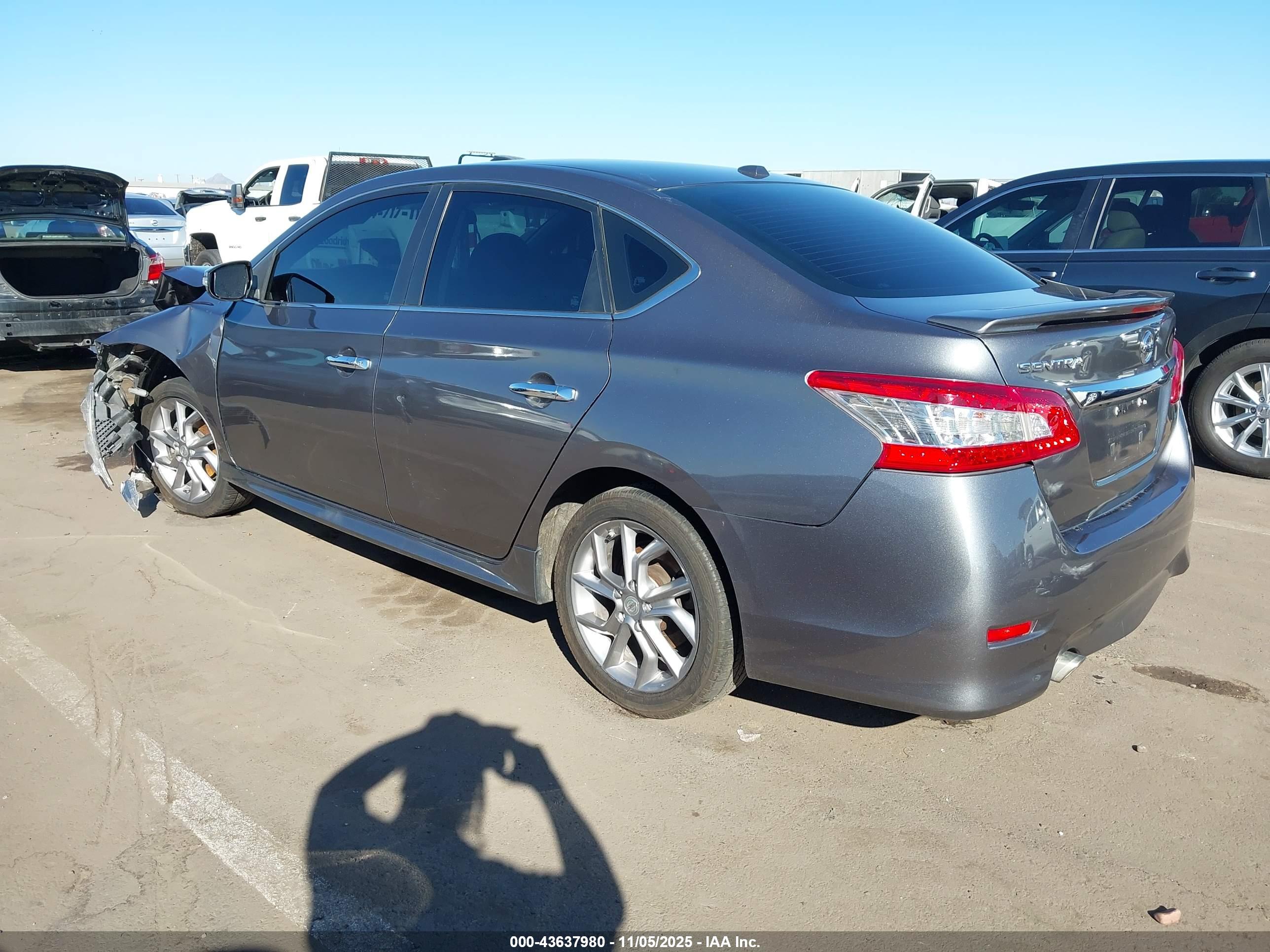 NISSAN SENTRA image 3