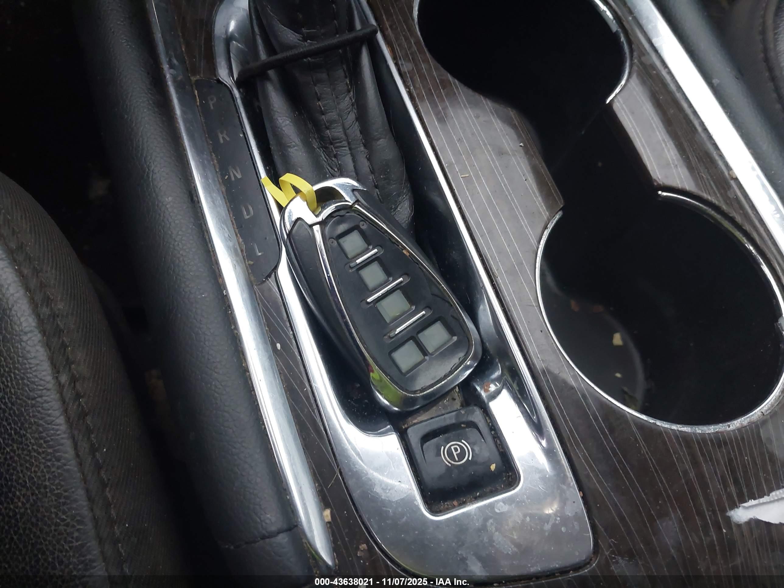 CHEVROLET MALIBU image 11