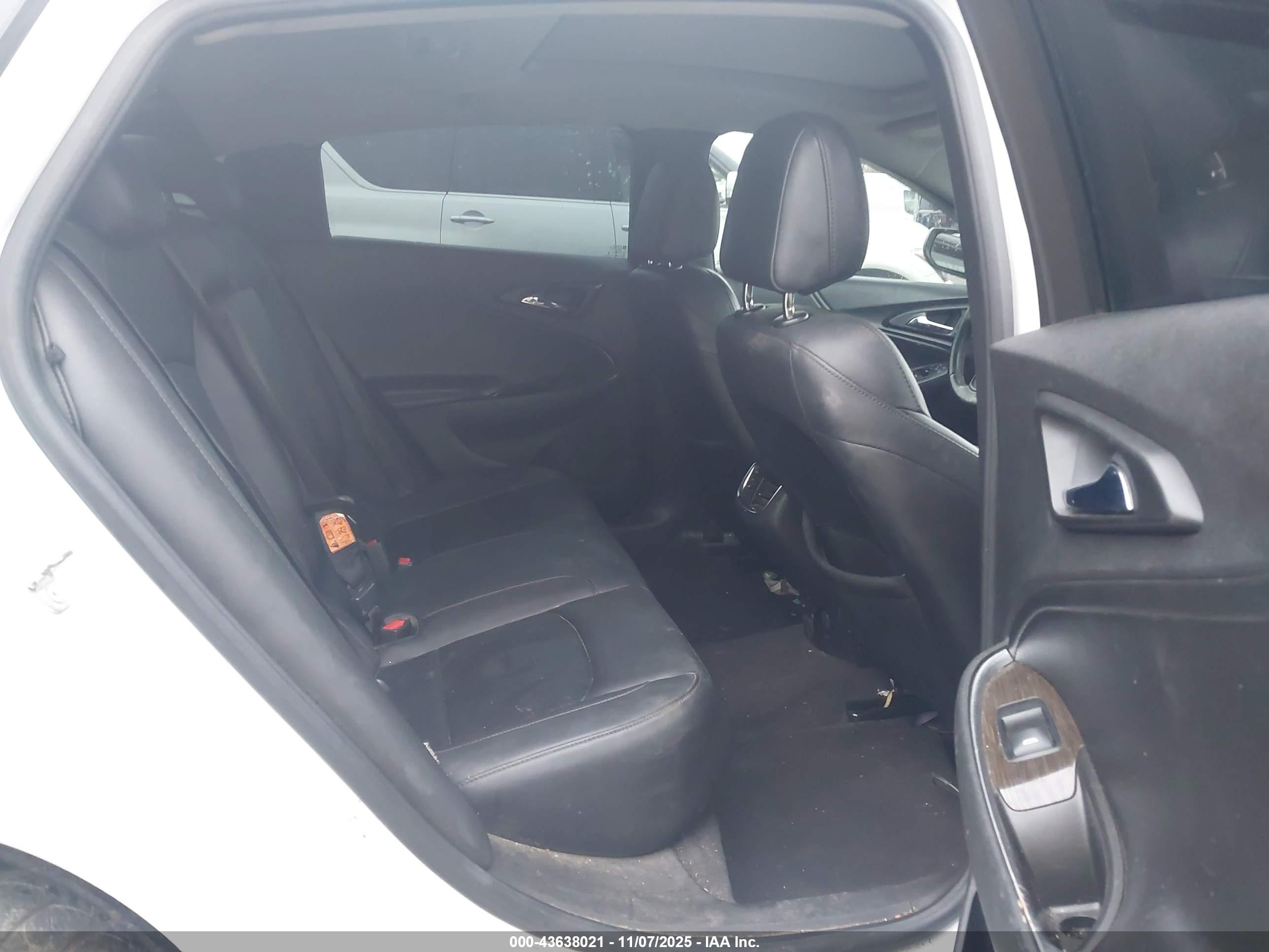CHEVROLET MALIBU image 8