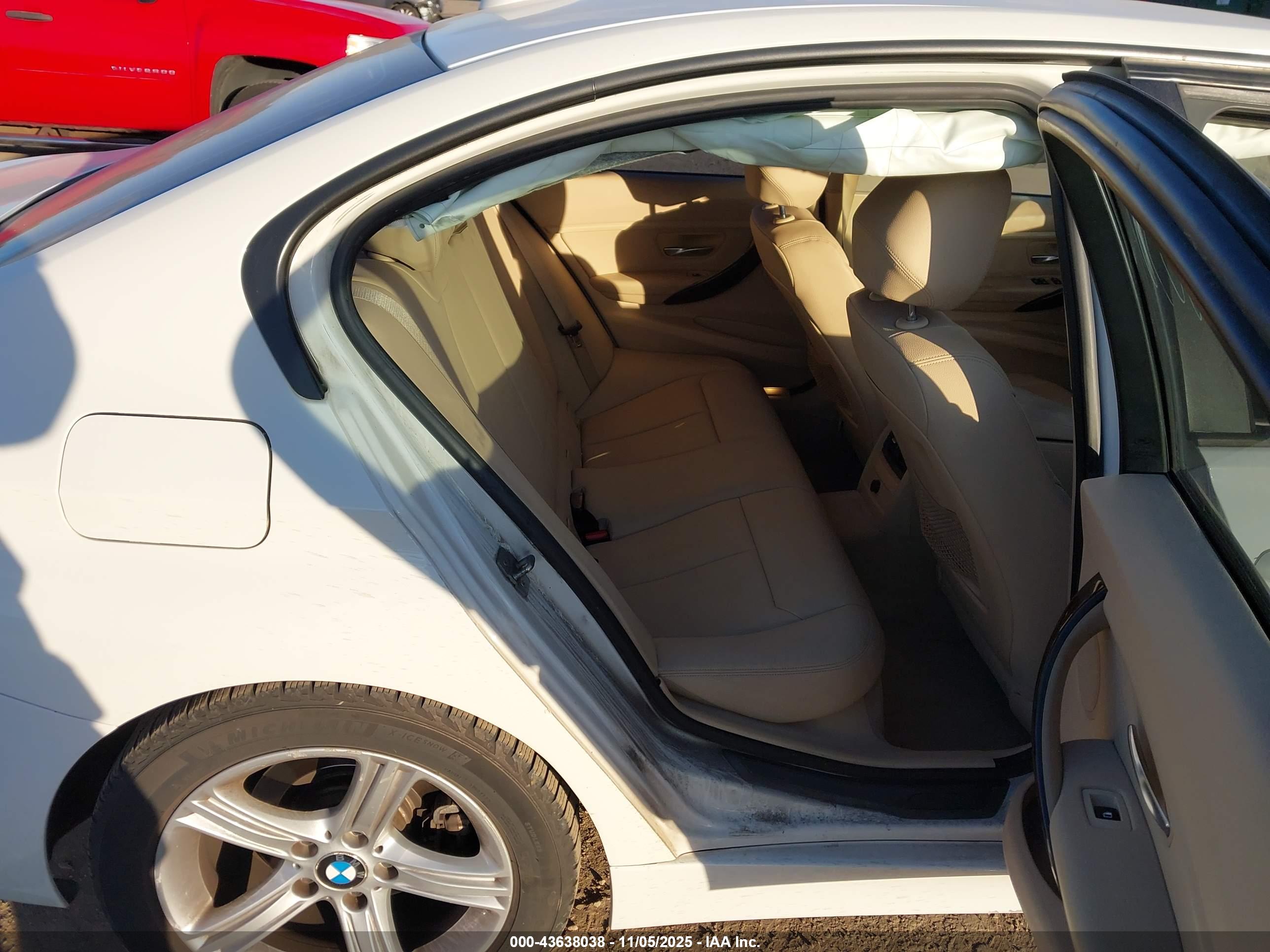 BMW 328I image 8