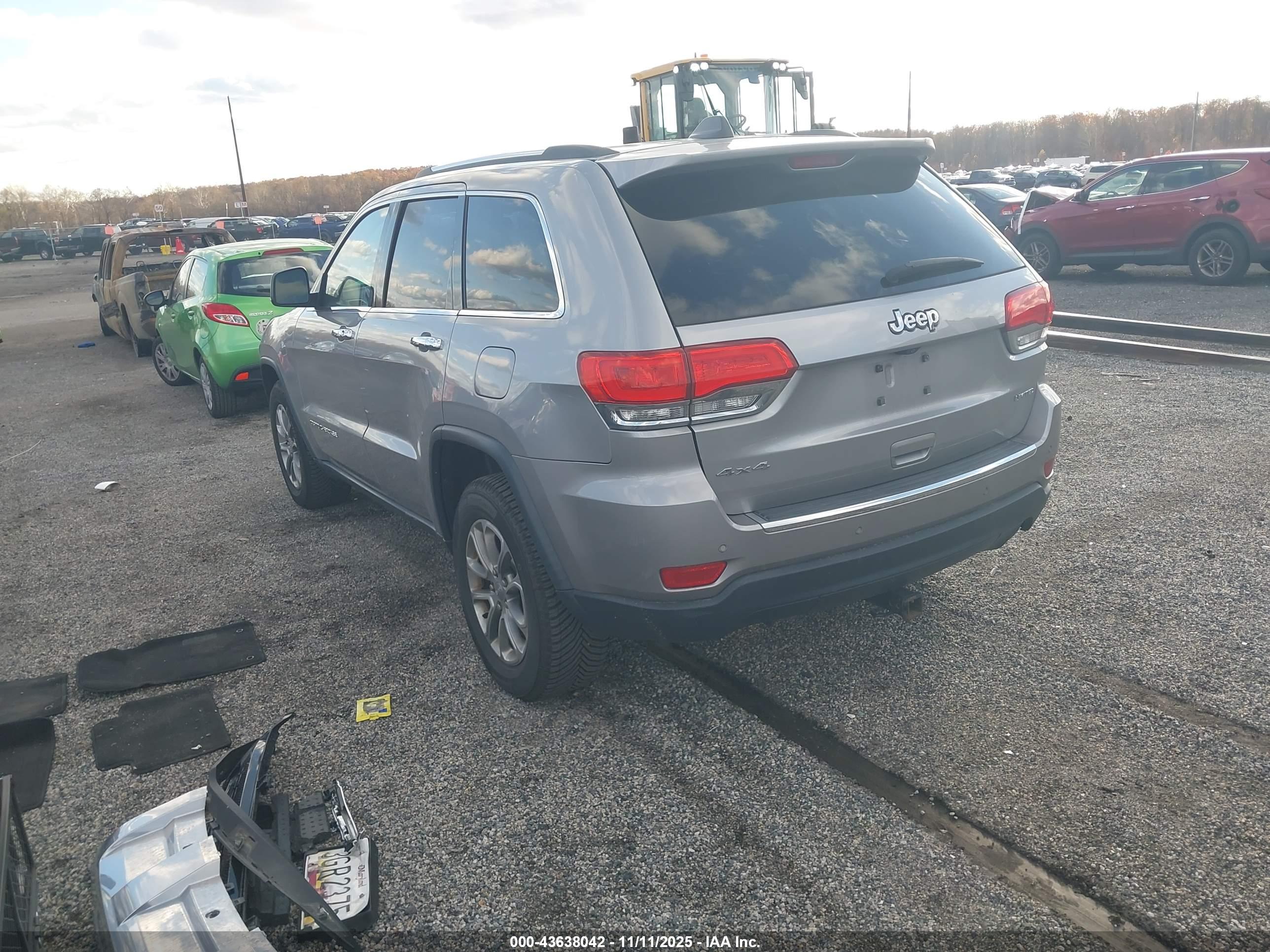 JEEP GRAND image 3